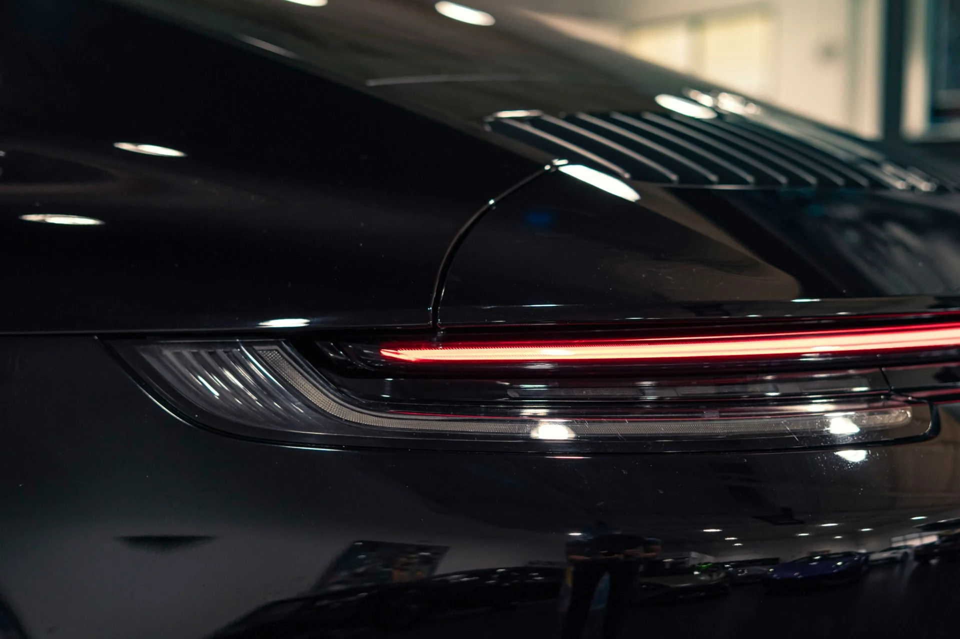 mph008_3811857673_Used_2022_Porsche_911_1776272111_b08aa9f630