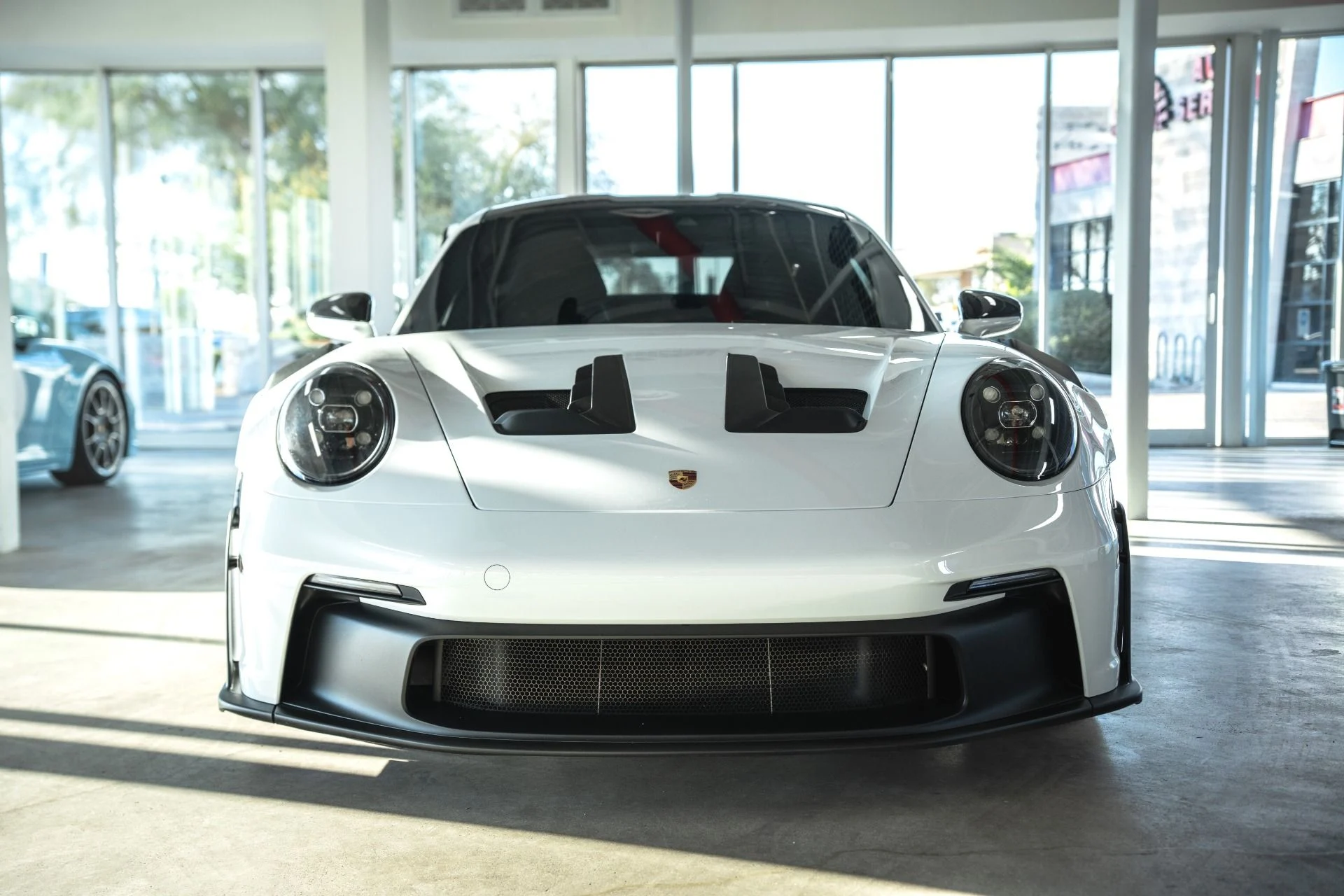 mph008_3821307948_Used_2023_Porsche_911_GT_3_RS_1769478339_f1aedd80cf