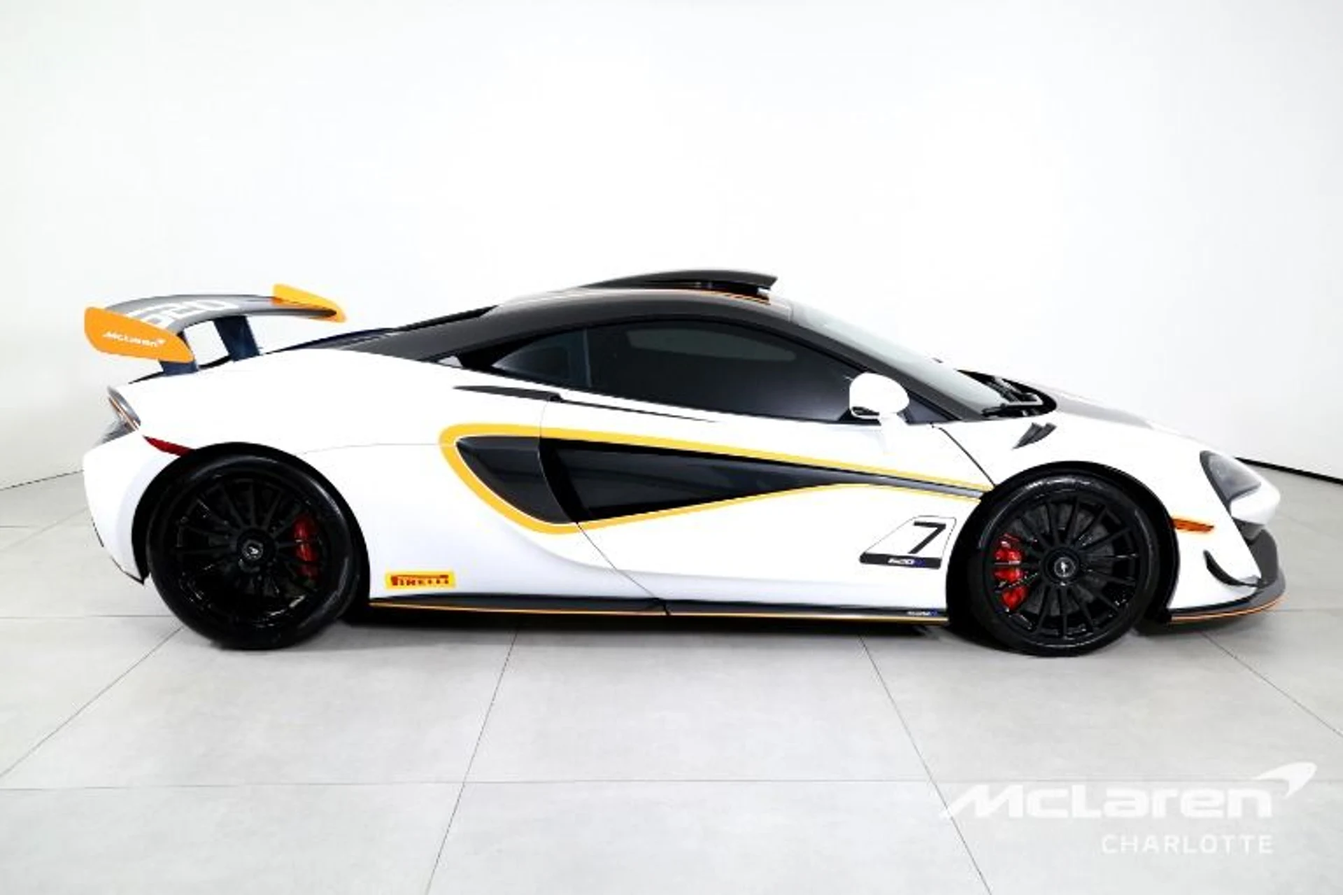 mph008_3824223950_Used_2020_Mc_Laren_620_R_f0785cd989