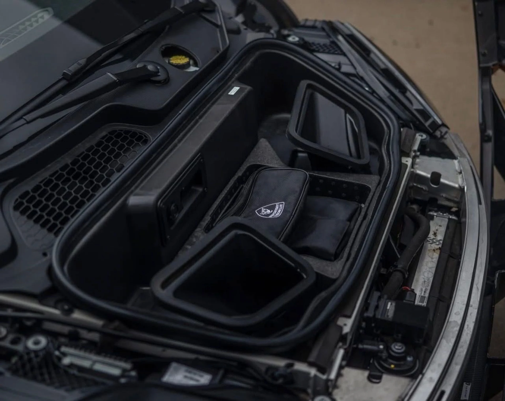 mph008_3827060812_Used_2023_Lamborghini_Huracan_STO_1762290727_b69df881b8