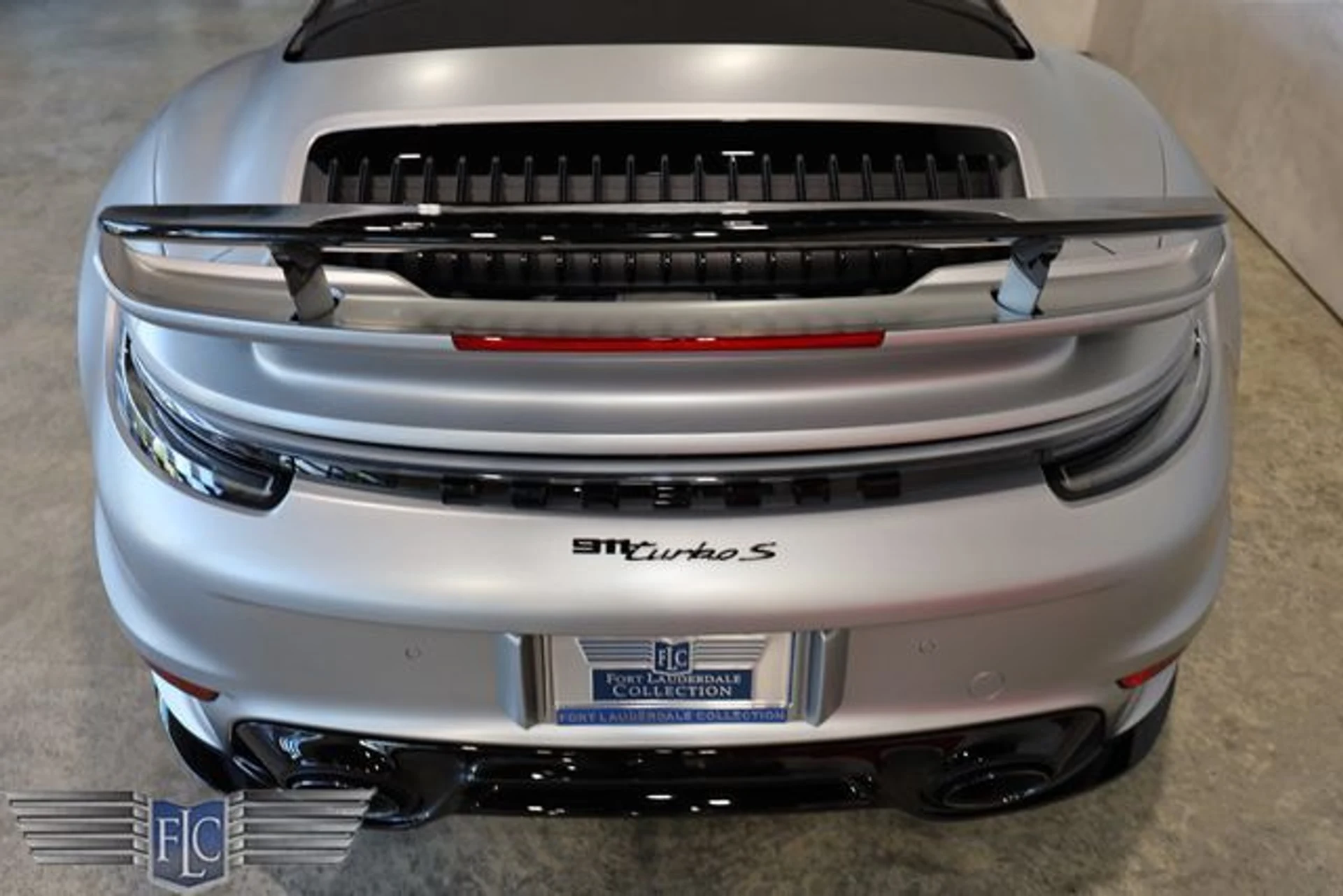 mph008_3830202083_used_2025_porsche_911_turboscabriolet_9689_23063481_13_640_4d1c475f3b