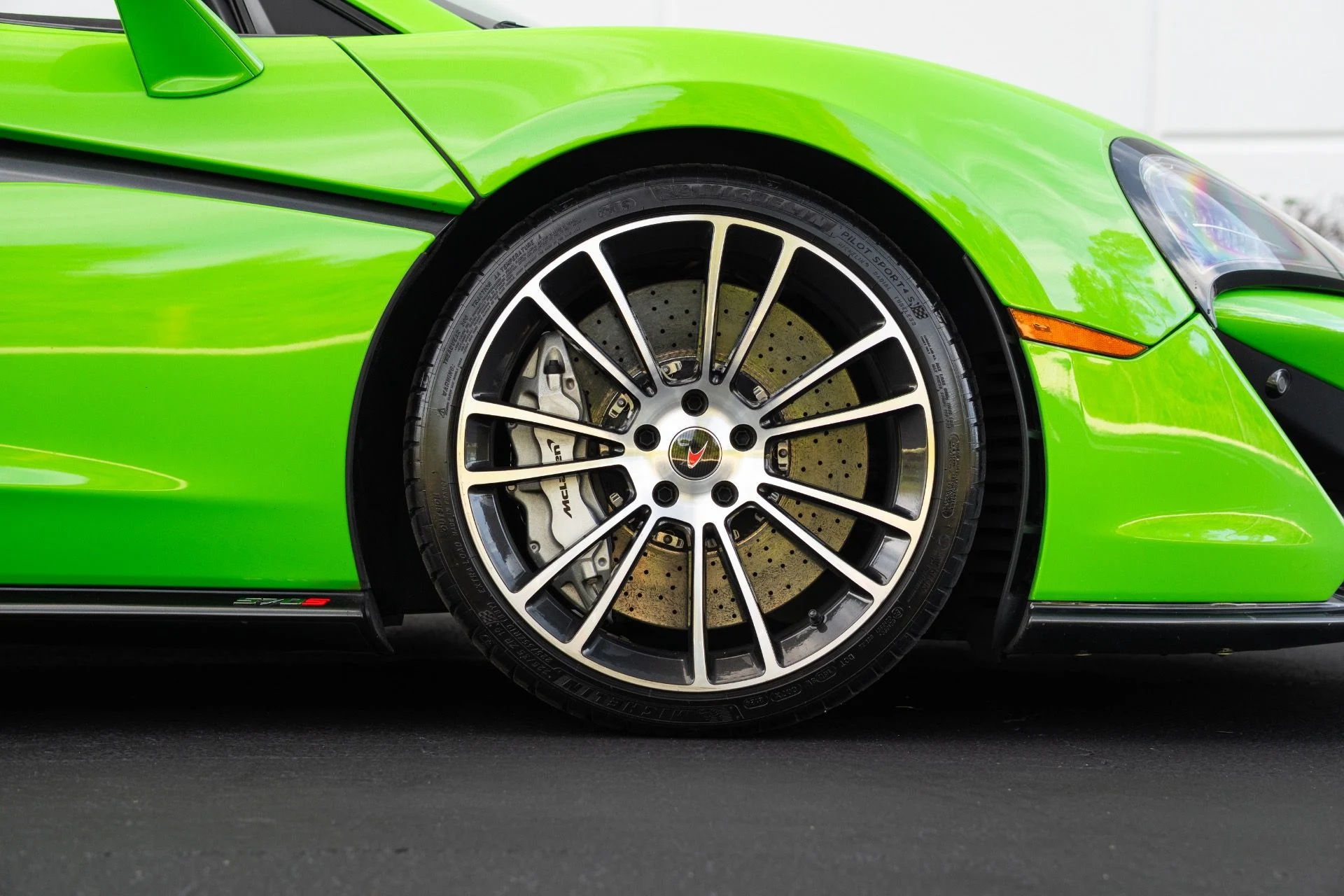 mph008_383259457_Used_2018_Mc_Laren_570_S_Spider_1773949539_fea15e0a81