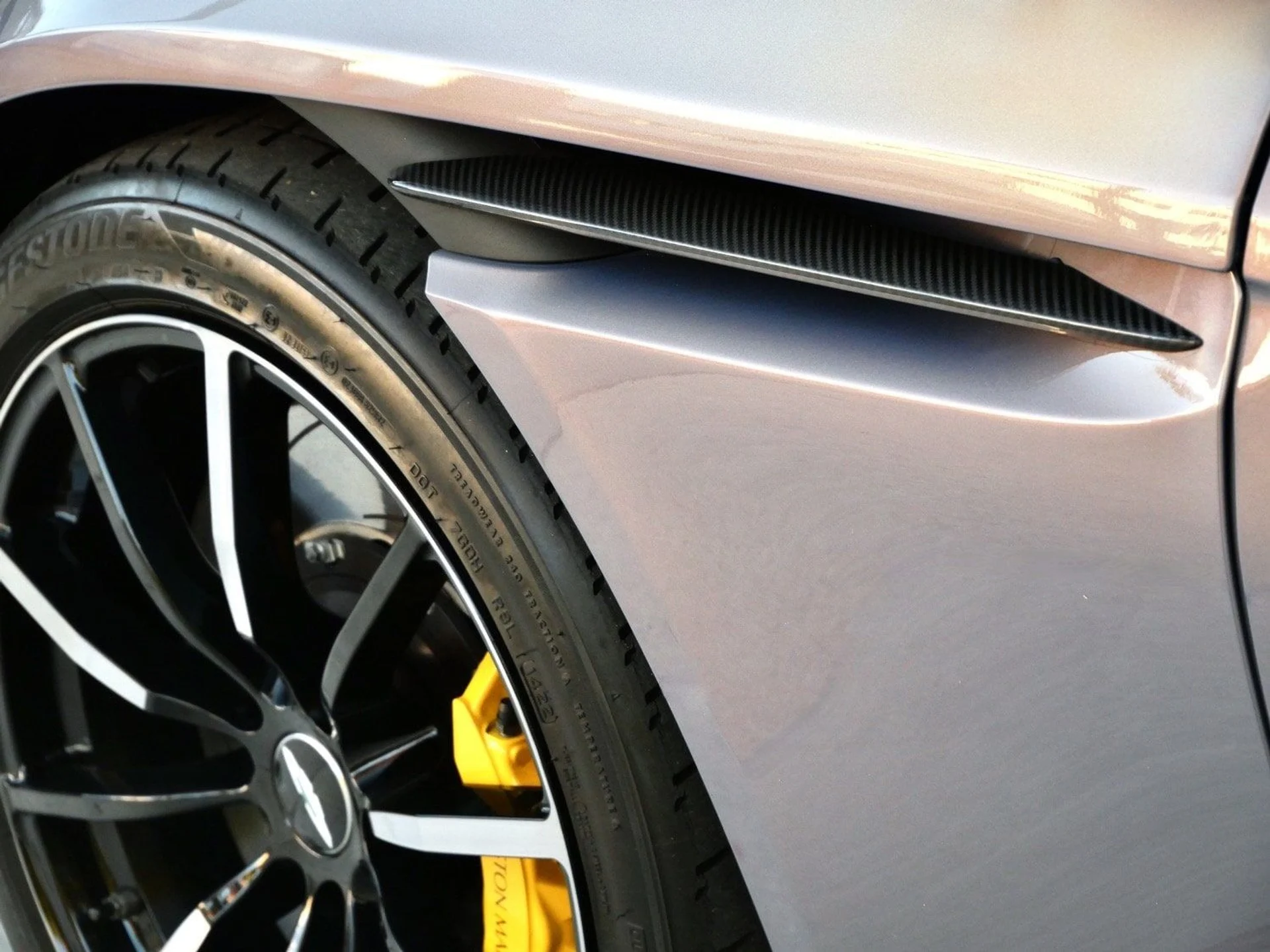 mph008_3834246836_84a37cc829be86e2bb691c83fe12abacx_709dcbc0ba