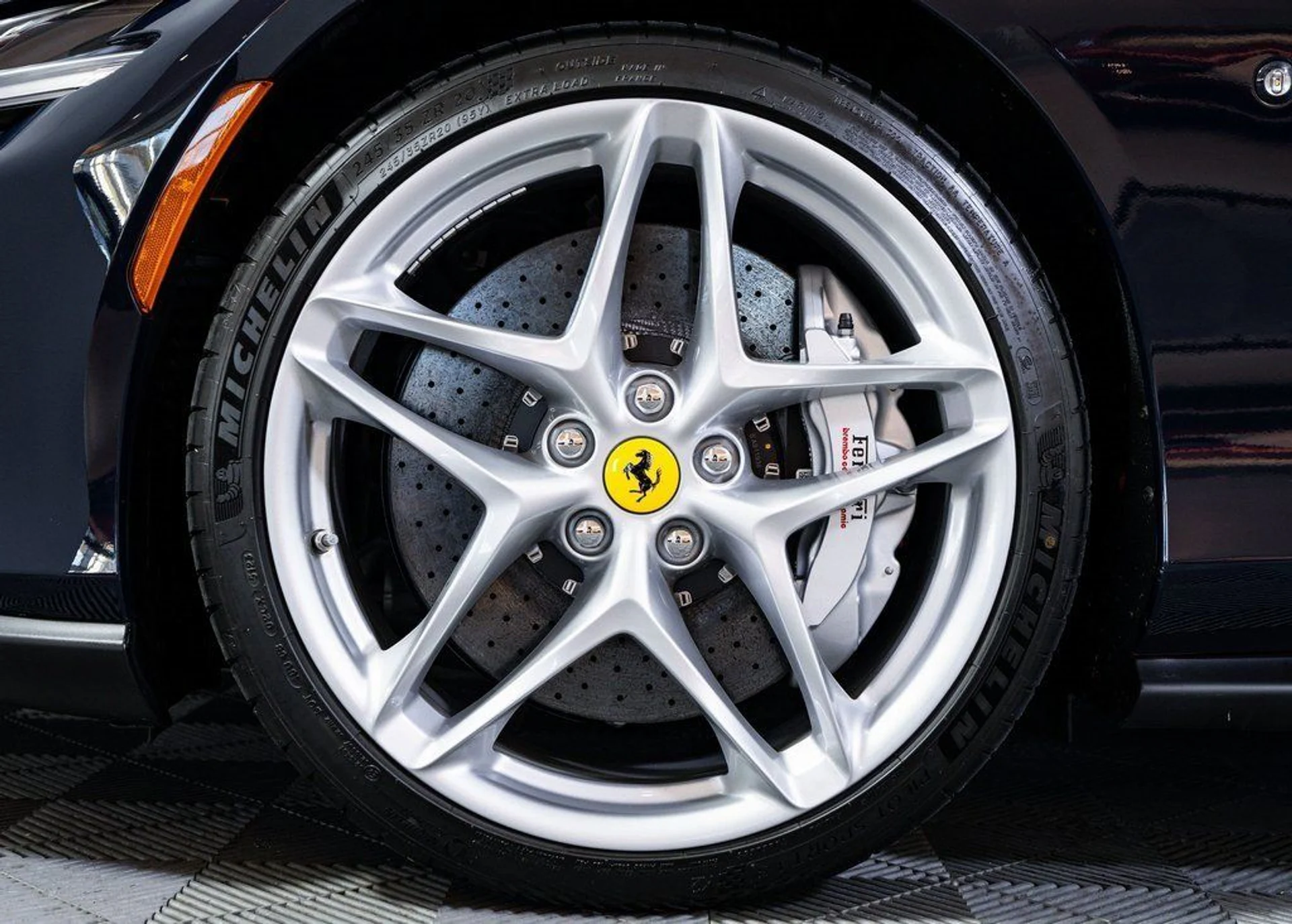 mph008_3848228945_6053c9d2bd9ea0fba300215aa17333b4_83d1f30062