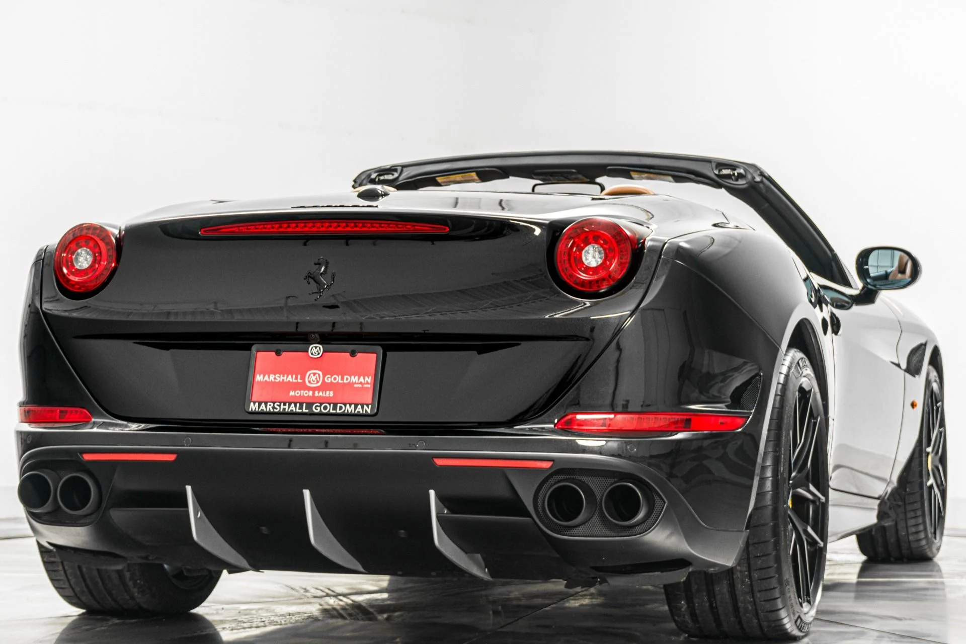 mph008_3851574161_Used_2015_Ferrari_California_T_1772230011_a9eb1187c8