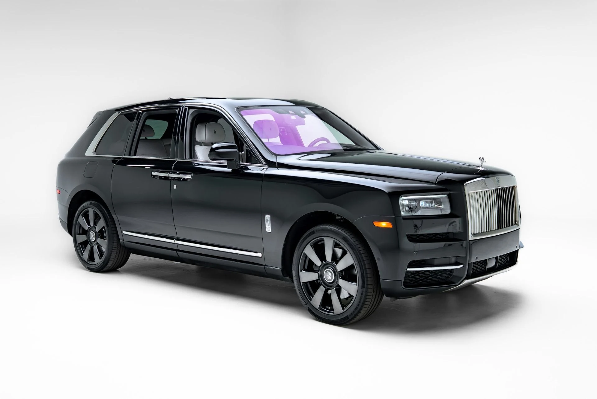 mph008_3856320399_Used_2023_Rolls_Royce_Cullinan_1777310585_133afdf588