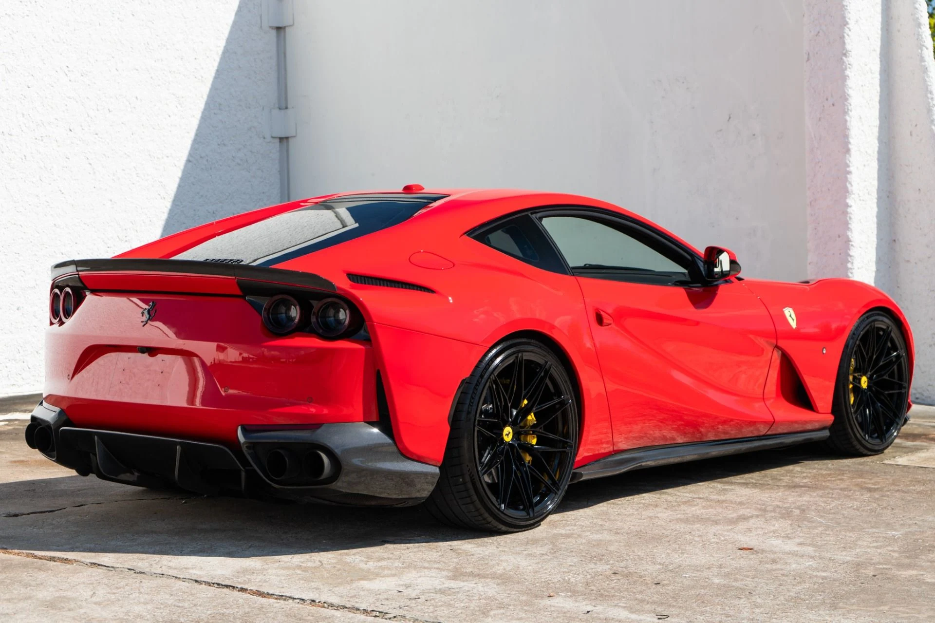 mph008_3857639347_Used_2019_Ferrari_812_Superfast_1789595110_fade974f71