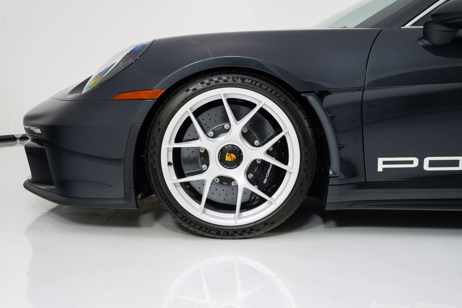 mph008_3869148663_Used_2024_Porsche_911_ST_1791913180_cebc646191