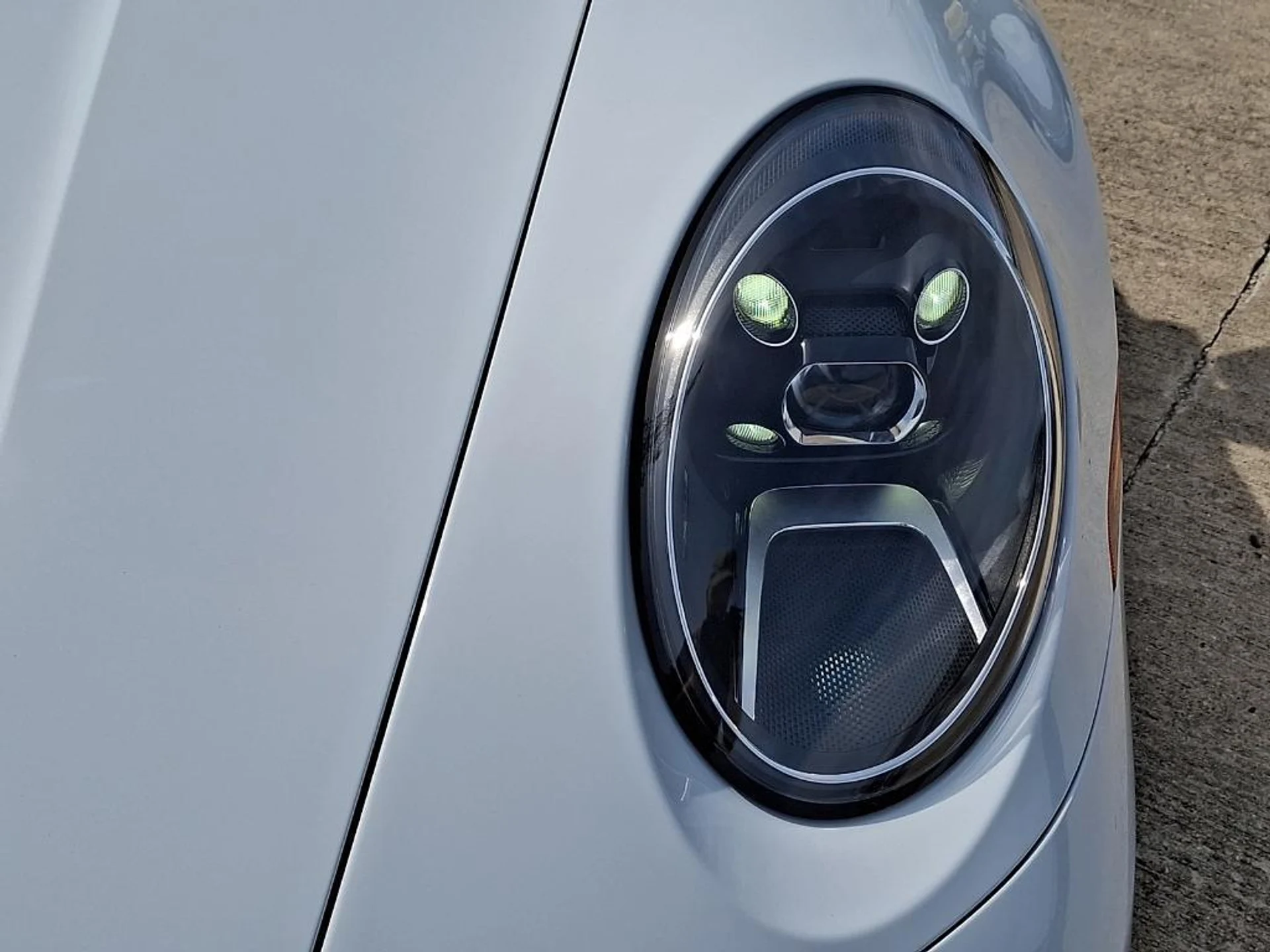 mph008_3869275784_K4_WR_Fs_F_Yjdm_KZDW_1q_Lef_Z7z_L7_SQ_2d01136095