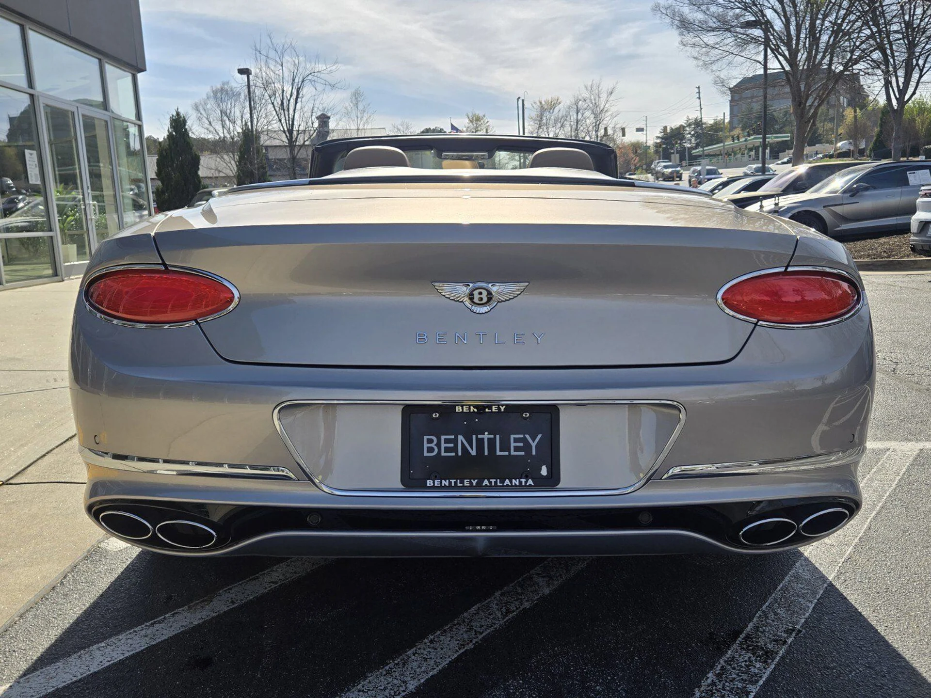 mph008_3871155701_1cb742f53d1575469627683e2c78abbex_446cb4f910