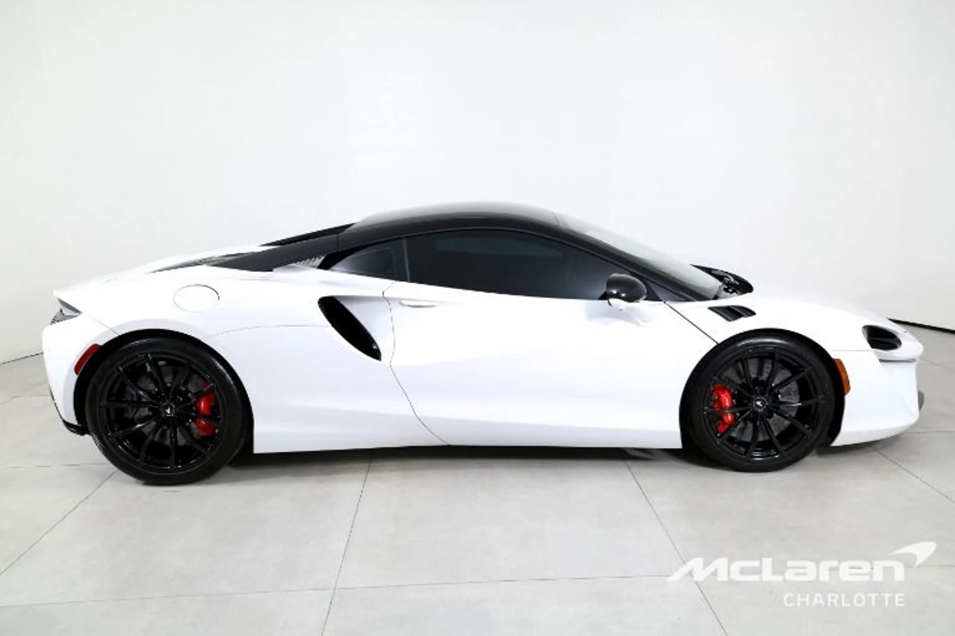 mph008_3871484065_Used_2024_Mc_Laren_Artura_bfe6a26629