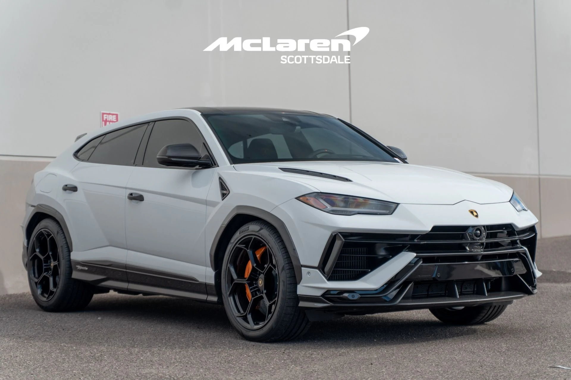 mph008_3871922238_Used_2024_LAMBORGHINI_URUS_Performante_1764564221_964c35142b