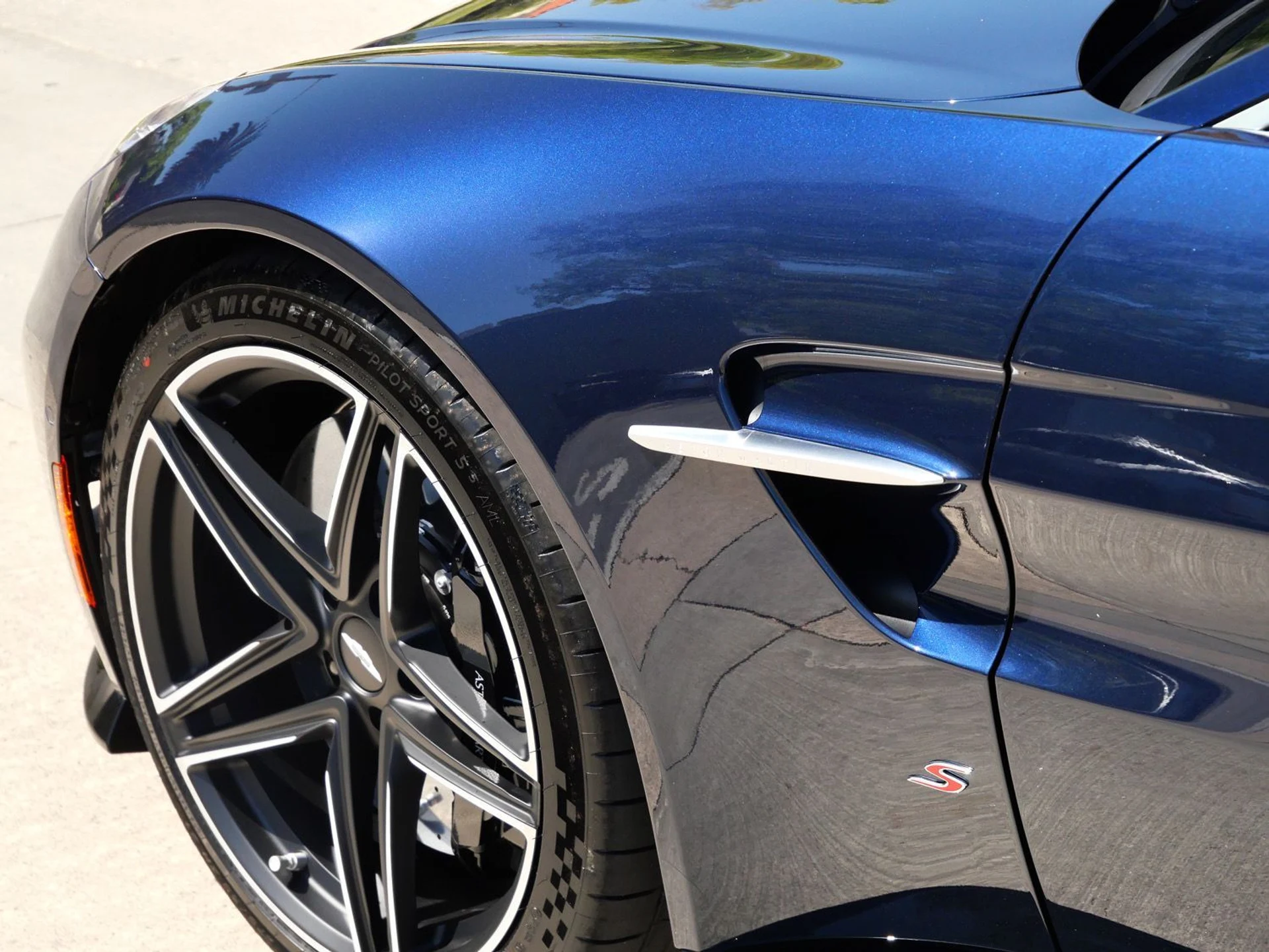 mph008_3875265488_6ec3211eb130e9d296cdeb6c426290e9x_ef23bb4d62