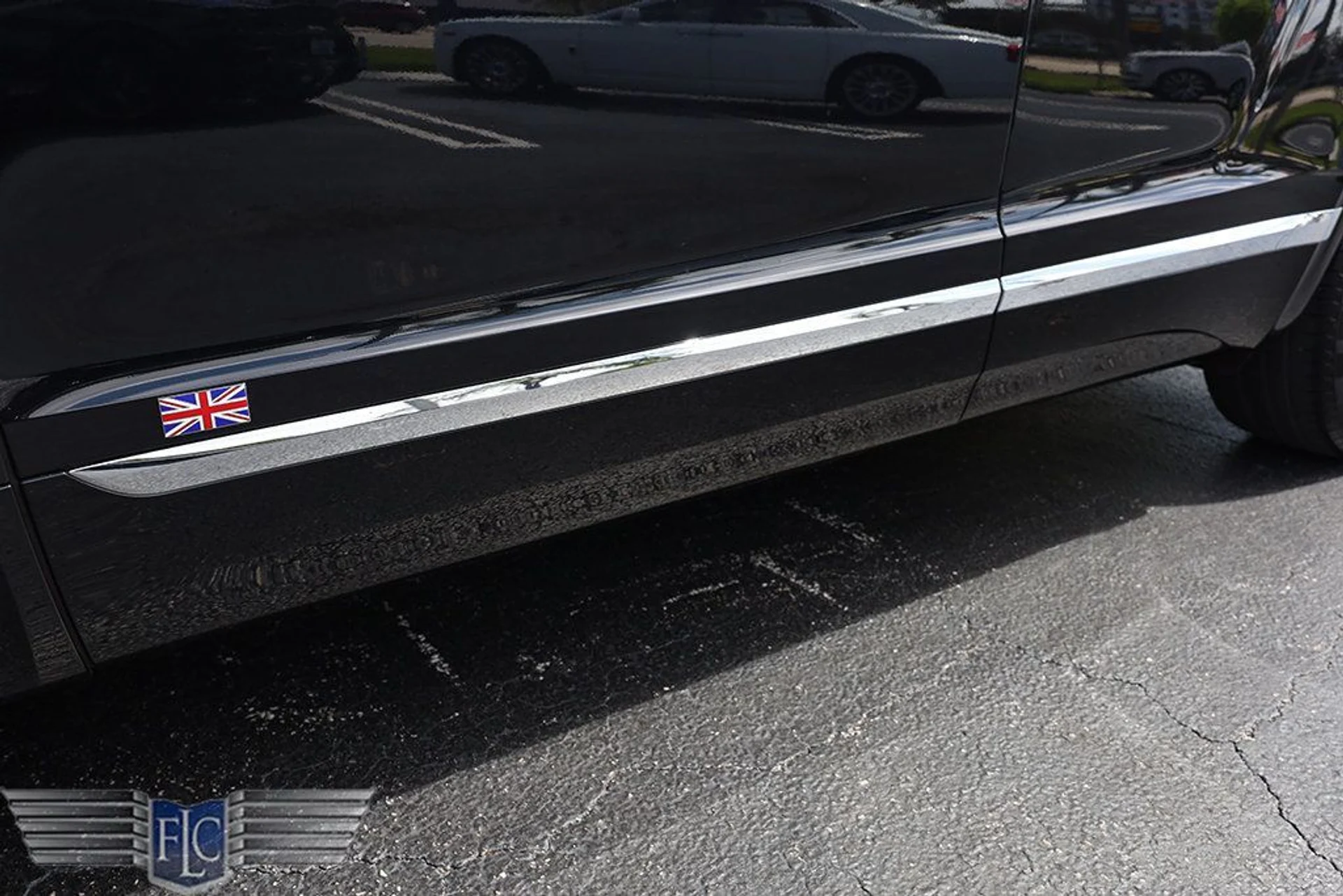 mph008_387645046_used_2017_bentley_bentayga_w12awd_6305_22995448_9_1024_7748eb49a8