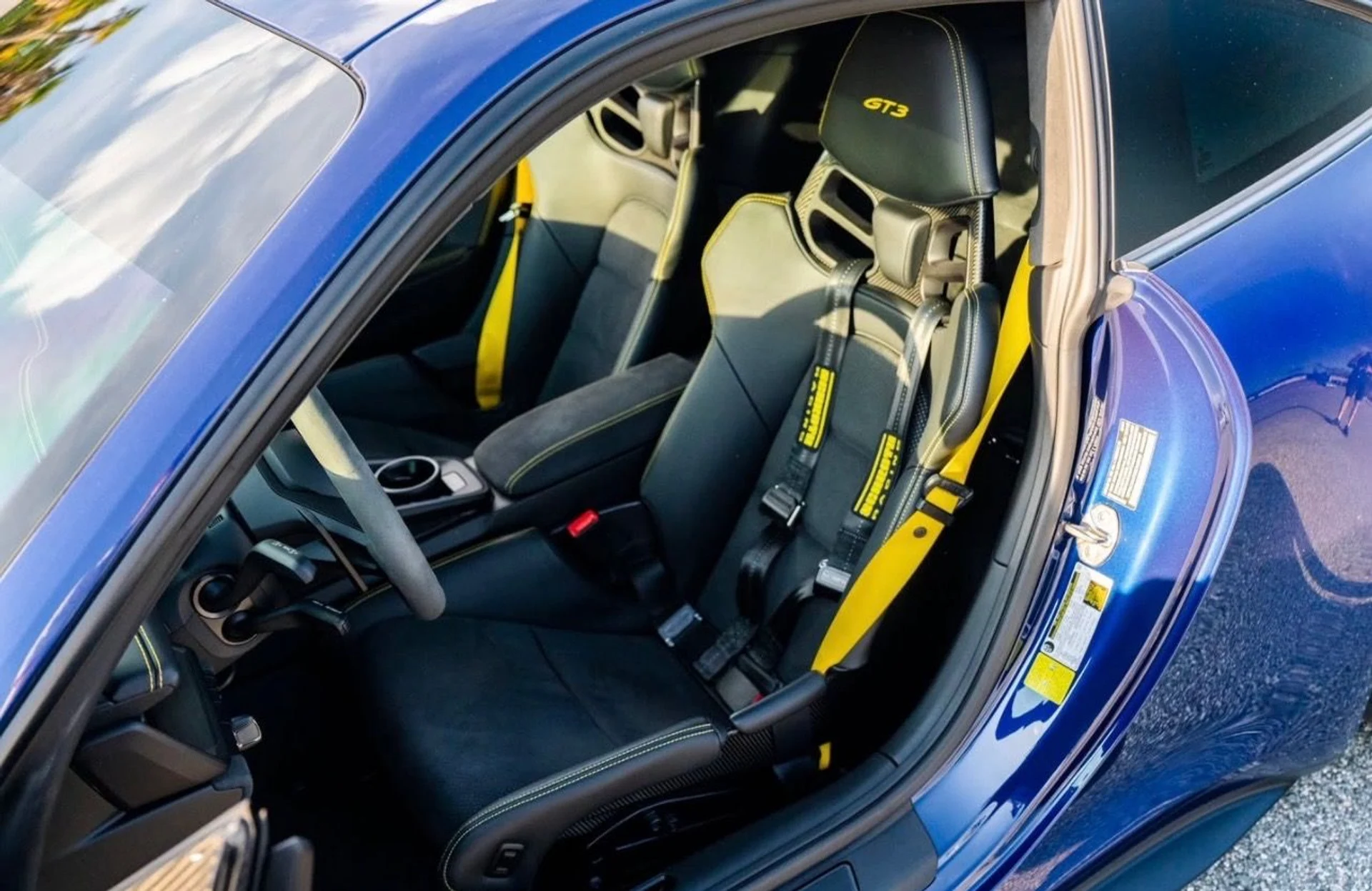 mph008_388023460_Used_2024_Porsche_911_GT_3_1774535207_8d5e4d3eff