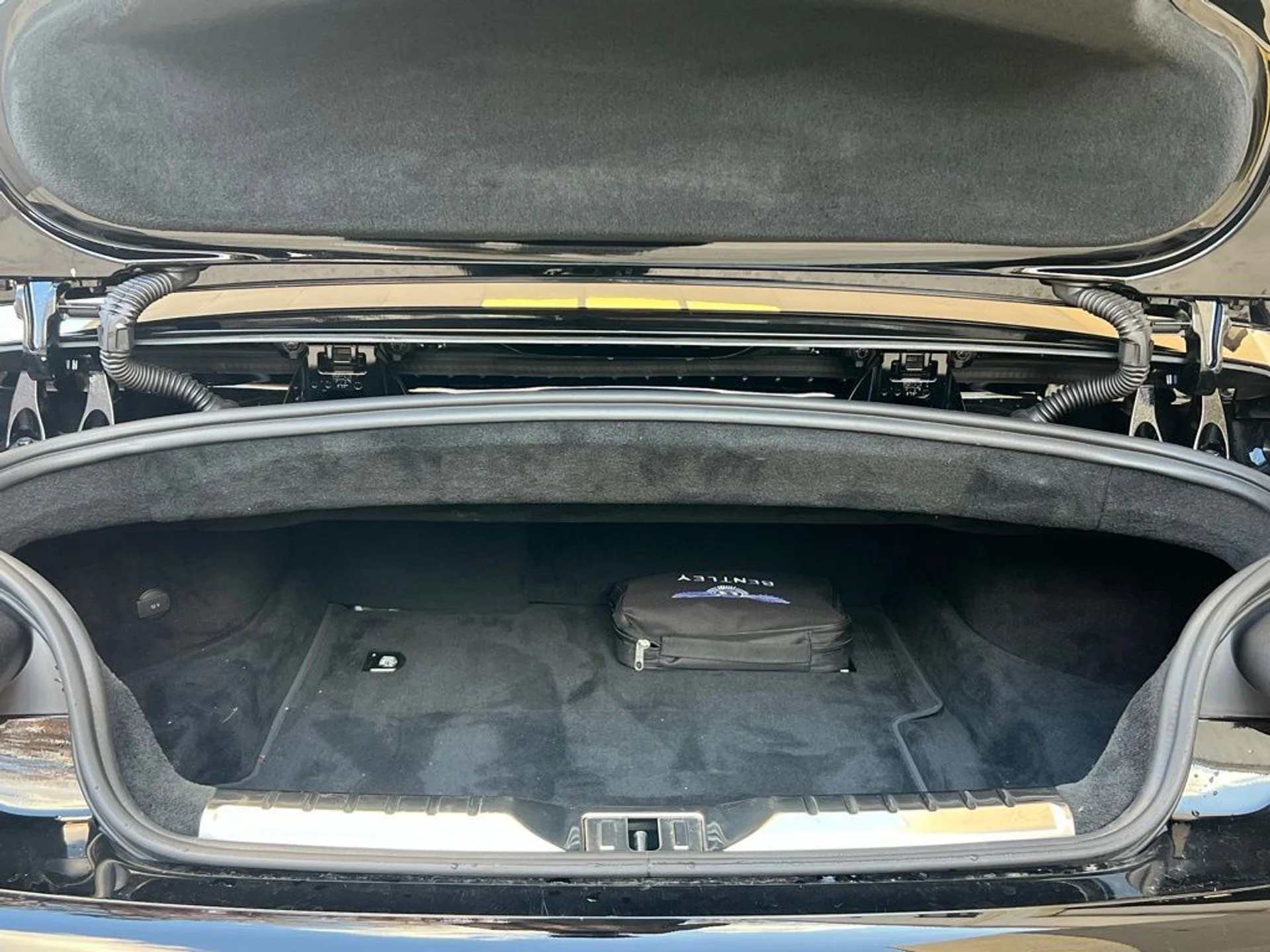 mph008_3885997374_e64b06ffd011a88823f4622d38d16e98x_1075b3ccb6