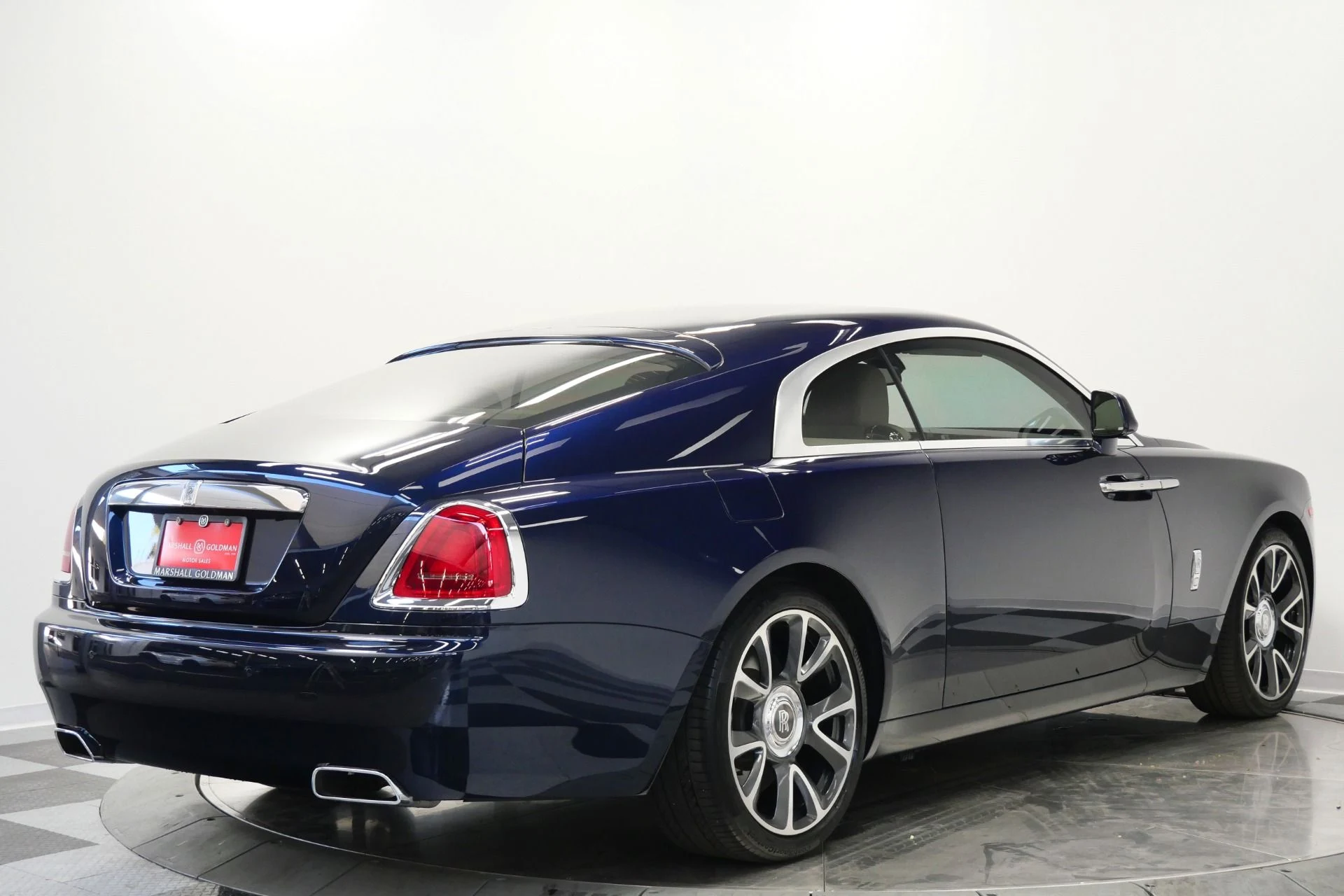 mph008_3887133758_Used_2019_Rolls_Royce_Wraith_The_Wraith_Package_Starlight_Headliner_Surround_Cameras_1773246282_96535e9791