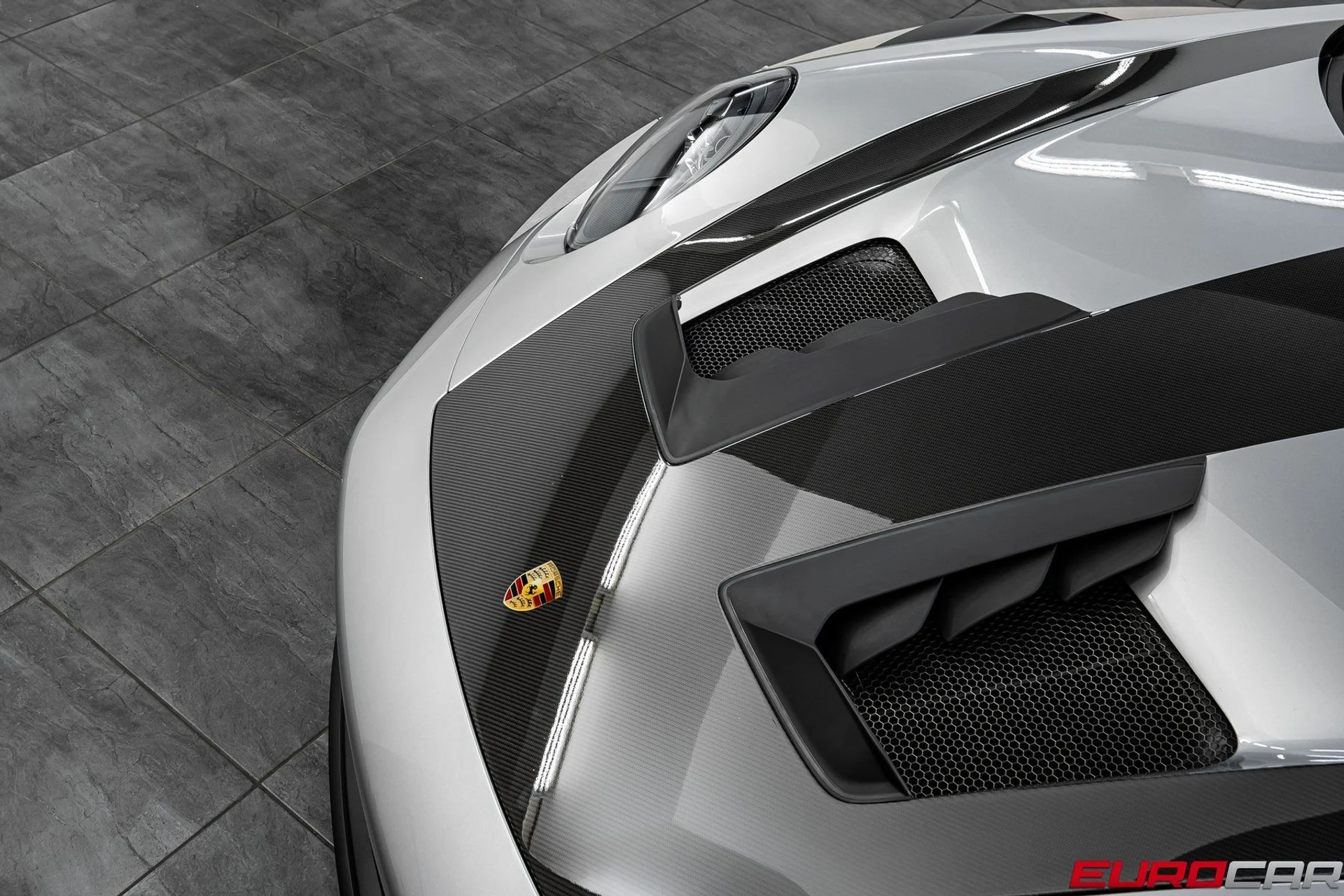 mph008_3888162200_image_9_b93c78808f