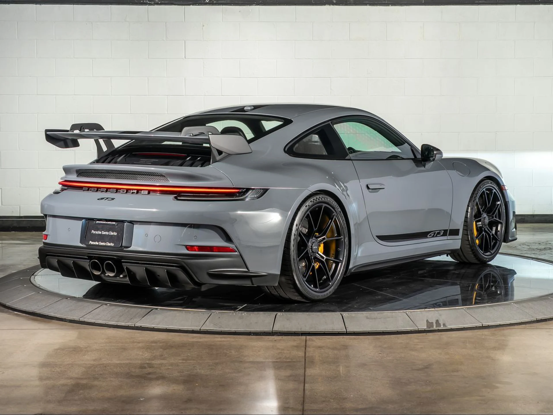 mph008_3891405219_00f8ac52022087e9c225d8afd828442d_ab6c6f0534