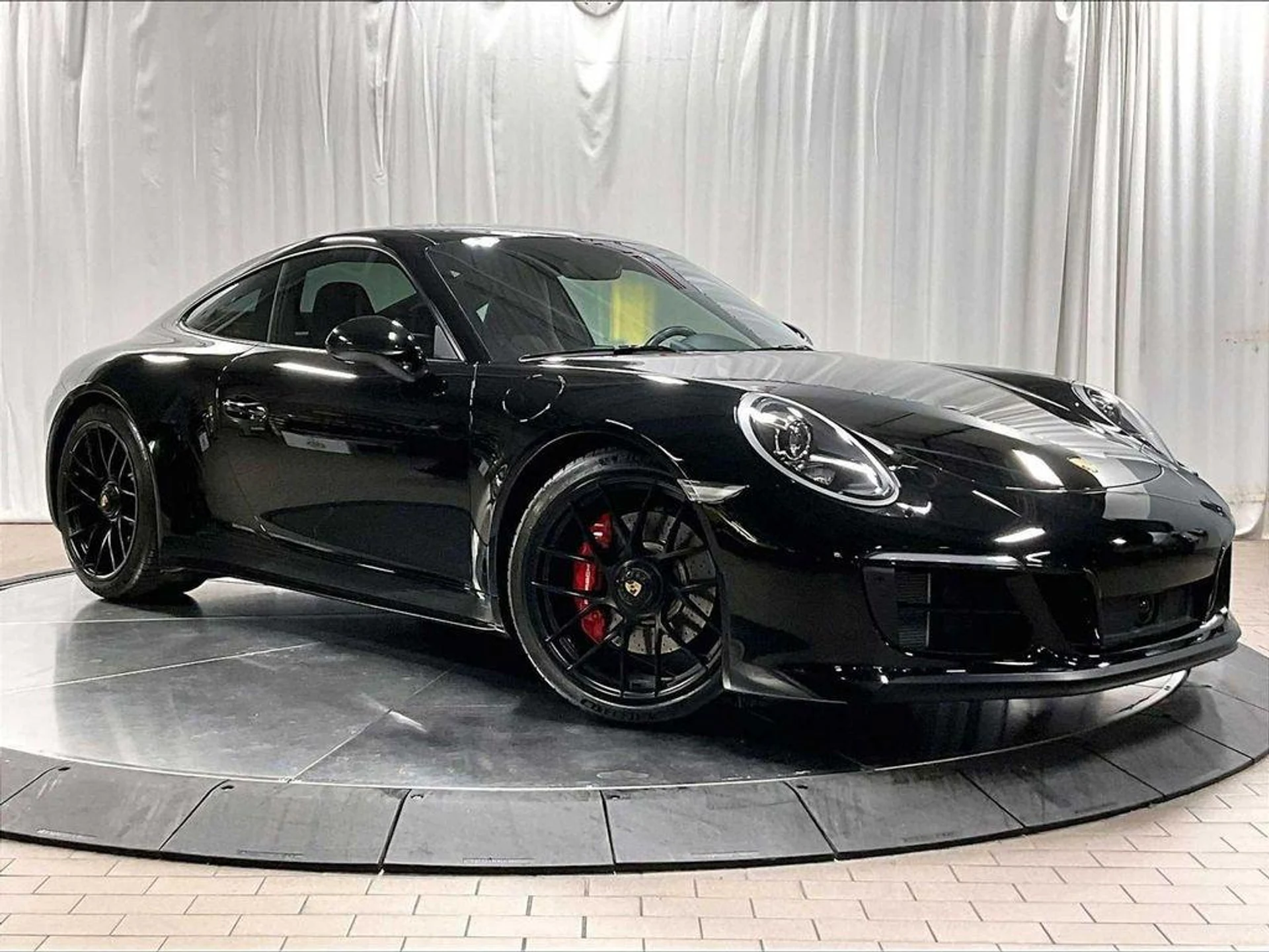 mph008_3895103973_ey_N_Sbh_Nk_O7r_HT_7_NLR_TBD_Yfwo_Q_36668c3932