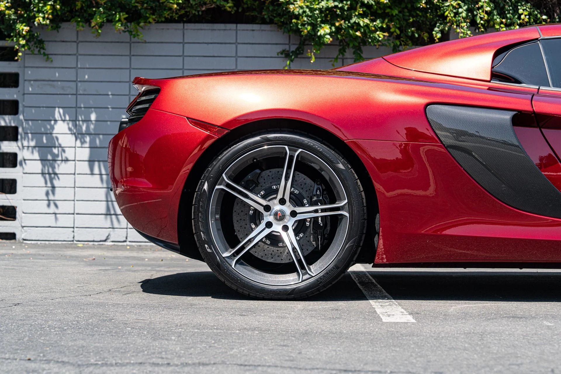 mph008_3895146521_Used_2015_Mc_Laren_650_S_Spider_1754071746_48e34d1894