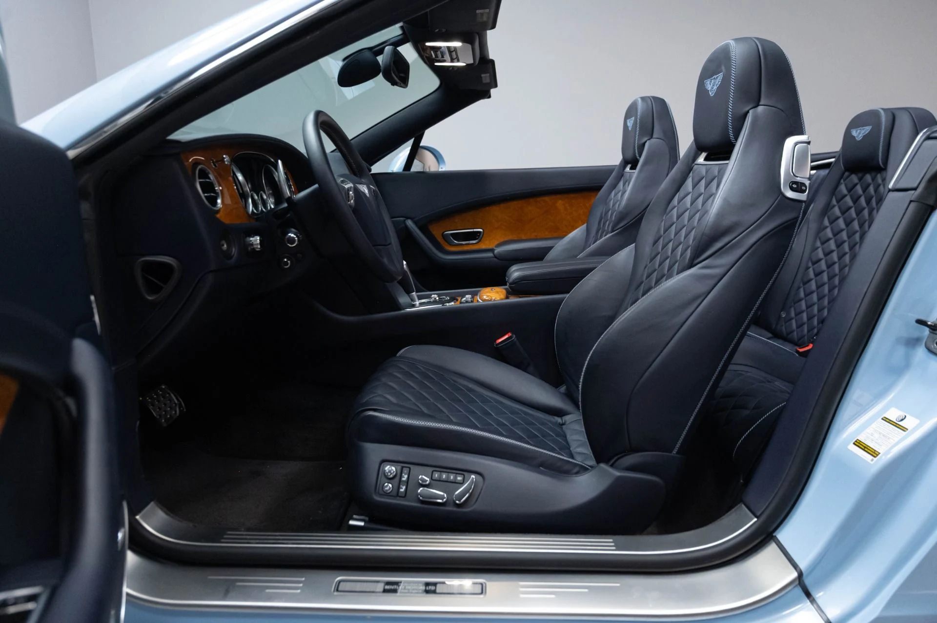 mph008_3904981881_Used_2016_Bentley_Continental_GT_W12_1783611545_fd0263fe2a