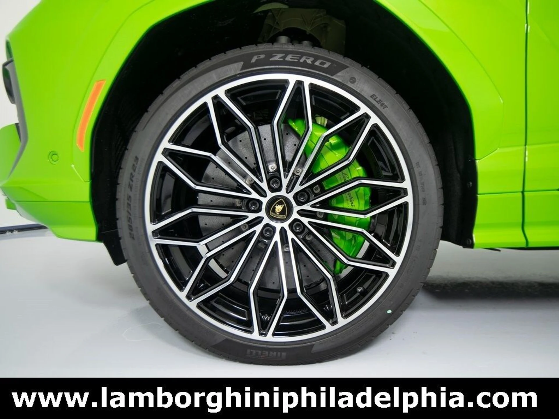 mph008_3907325763_b67daec7b8334f8aab5958b58f3234cex_801e402a53