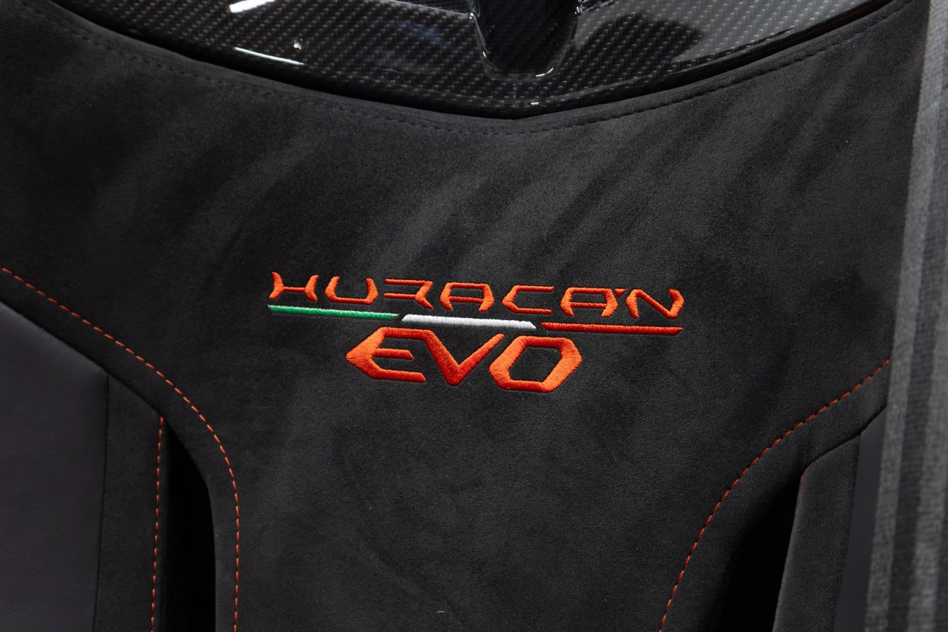 mph008_3910130799_Used_2021_Lamborghini_Huracan_EVO_1773475781_ece66bf5ec