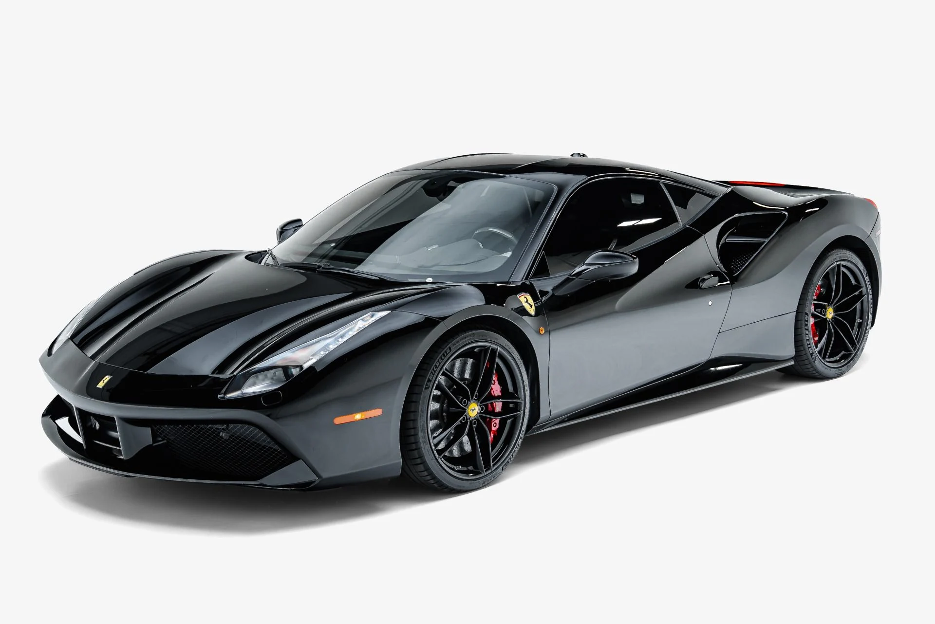 mph008_3910796688_Used_2016_Ferrari_488_GTB_1791928993_f1dca8dd40