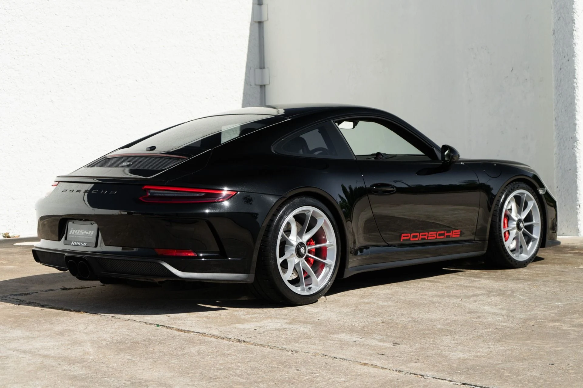 mph008_3927374742_Used_2018_Porsche_911_GT_3_Touring_1787008585_4e7af666b0