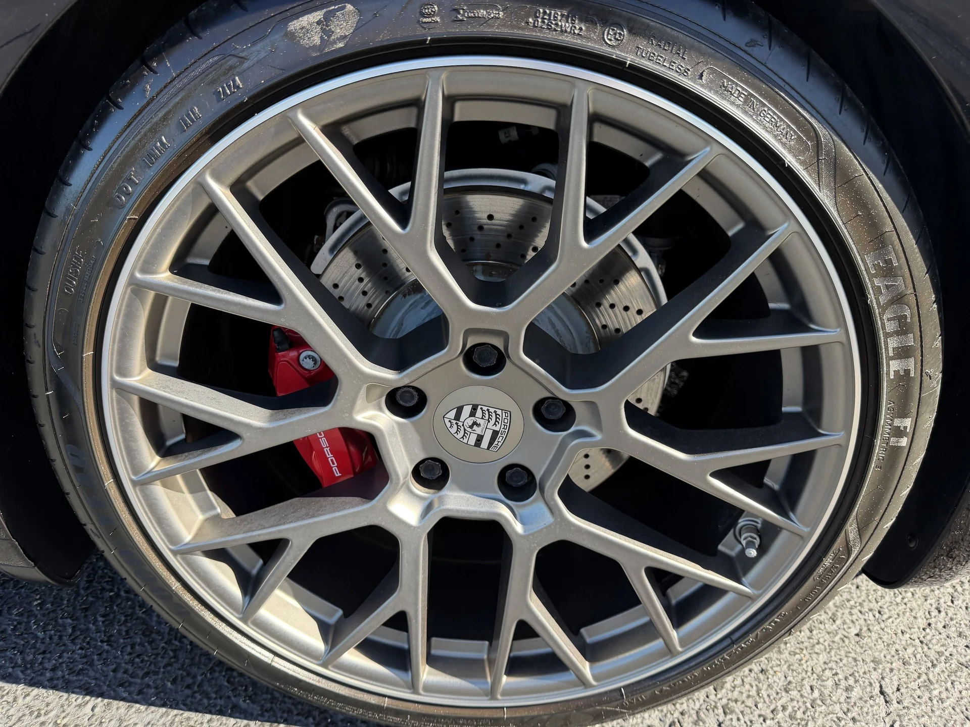 mph008_3929625809_e28ab9255fc0487514c9f69dbe3bcc2fx_eeb6c7d114