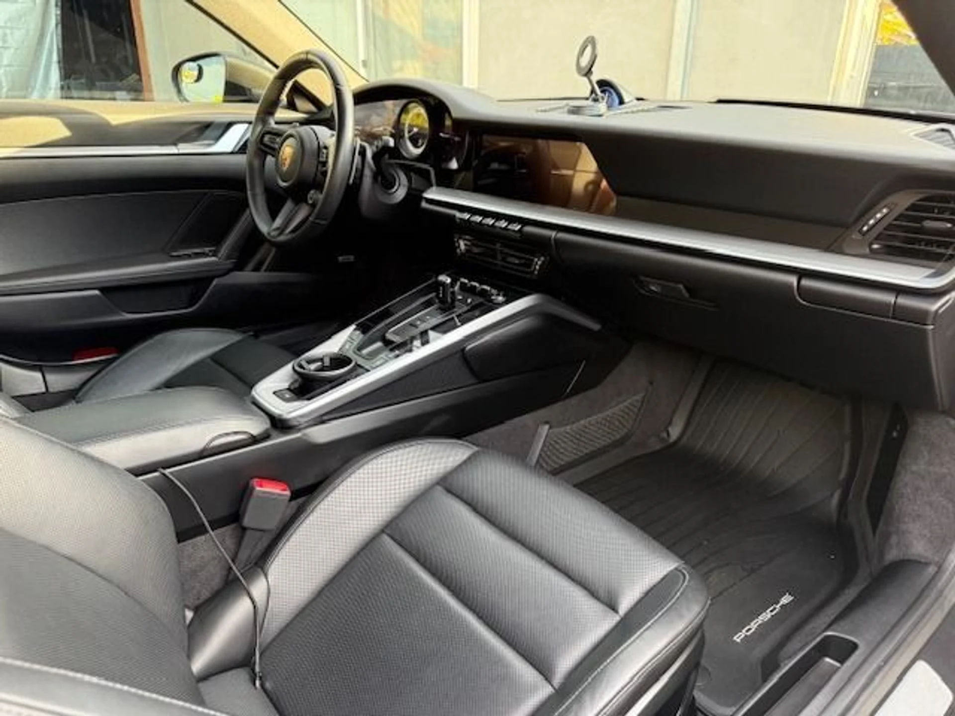 mph008_3936375142_Used_2020_Porsche_911_Carrera_S_1764025935_d5610401fd