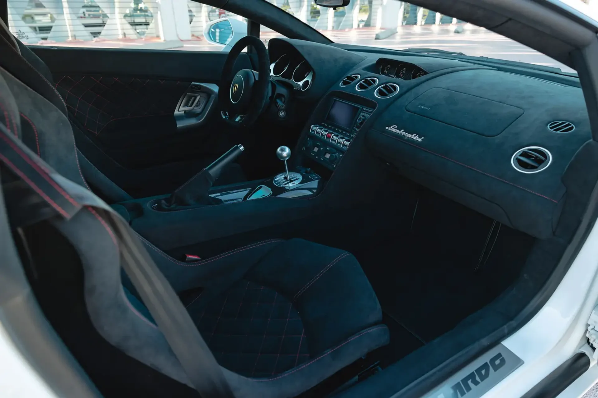 mph008_3937112800_6931a9dfb5e907724487caa9_gallery_image_8_1764862423200_97c4690cd7