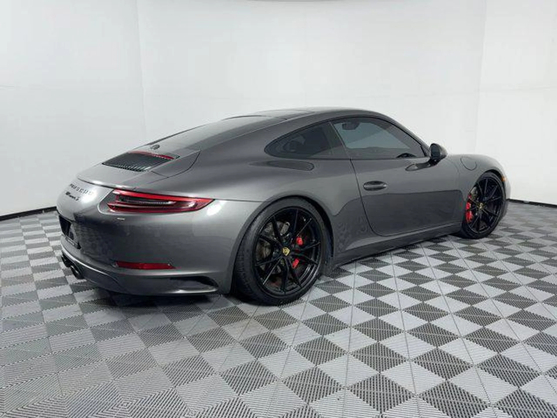 mph008_3938210715_WEH_0p60_E3_Z4_Wmn_AS_5_Nf1p_D_7pg0_5b0f9124b1