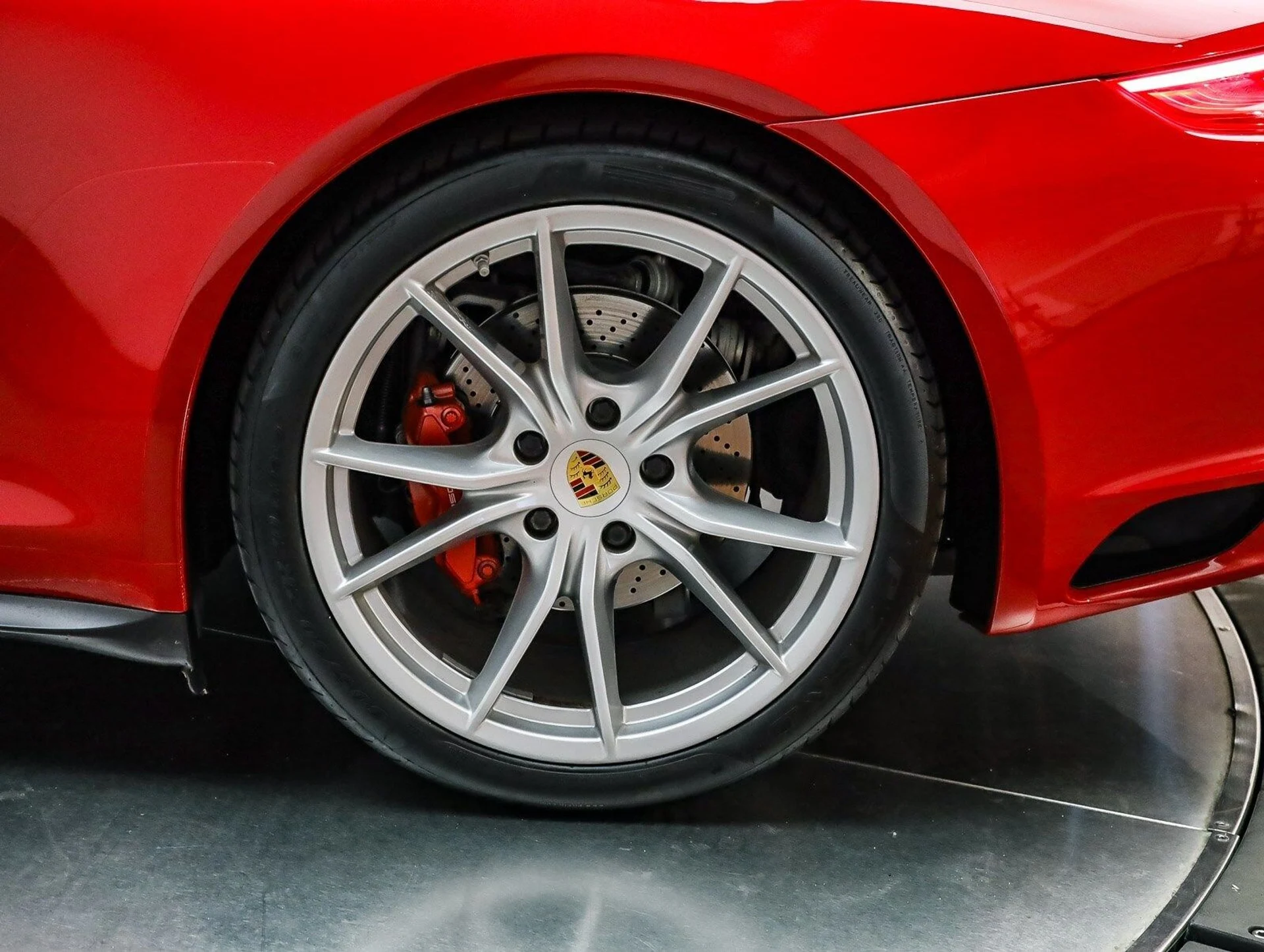 mph008_3950947066_222b2c8adba1a1c1dae95e438aacb550x_8e15cf0b84