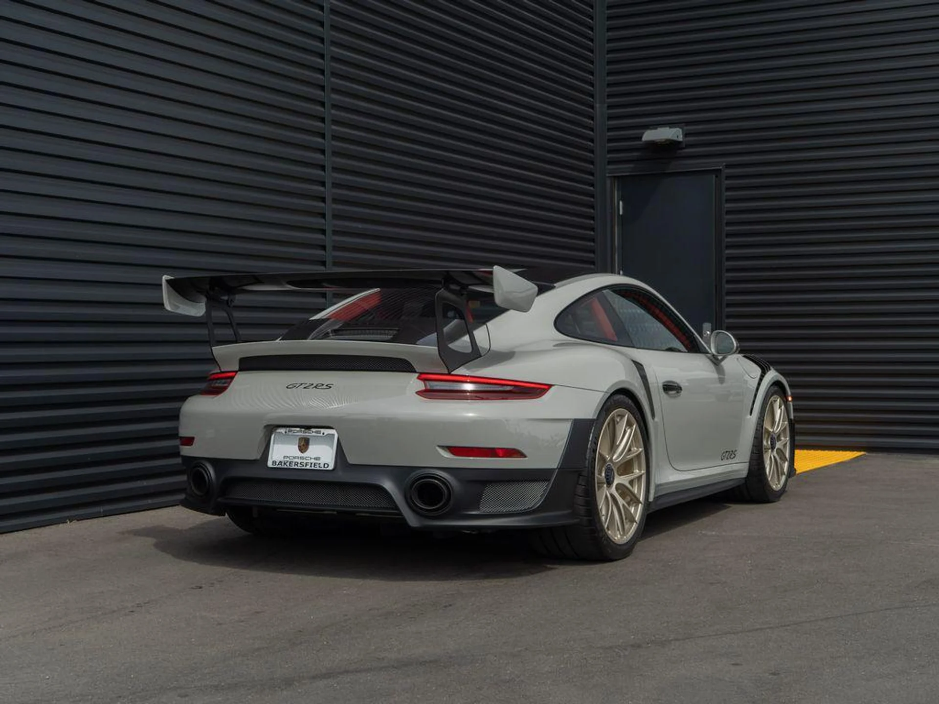 mph008_3952150941_fik_Fqqv_j3k_Bylm_Q19e_A_Xcr_Z9v_U_fb50da198e