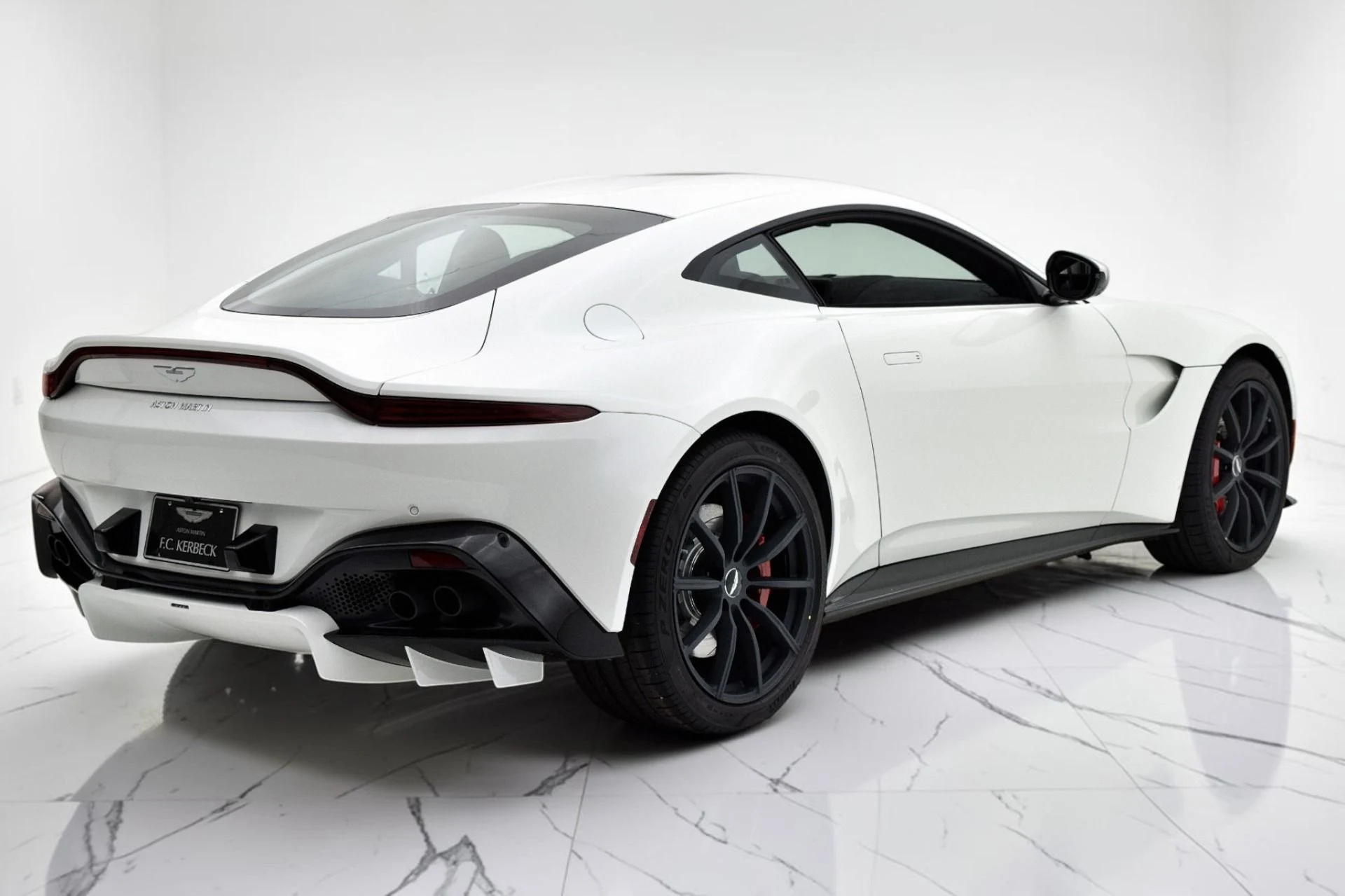 mph008_3969567144_Used_2020_Aston_Martin_Vantage_Coupe_de7cba0cfd