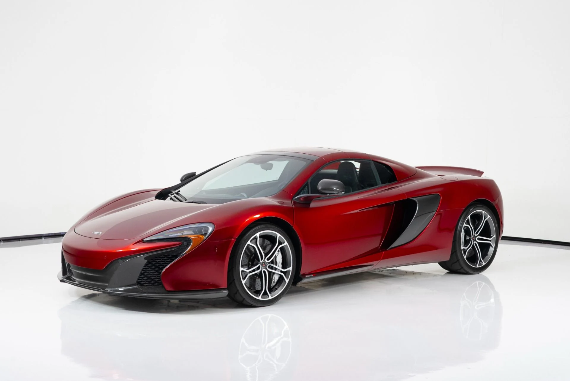 mph008_397305274_Used_2016_Mclaren_650_S_Spider_1758049504_7de60d4f8e