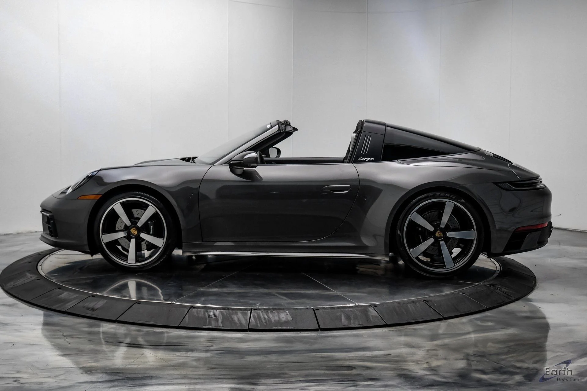 mph008_3974727875_24c846efe5bcd654cc6512f55450a9bdx_14c8a24e95