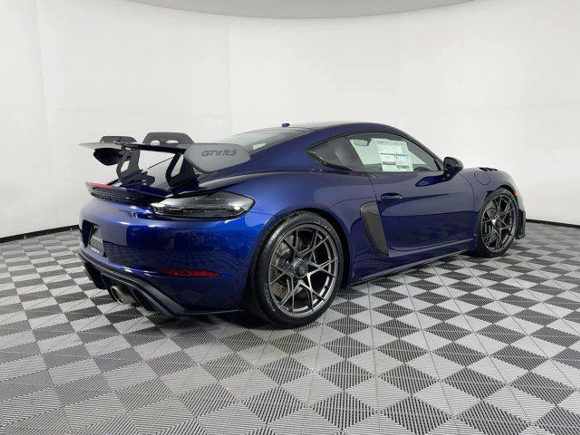 mph008_3978829250_y_T3_J4_S3_NW_Zmg2_GS_Xc_l_R_Ifw_Vsg_5fe59aaccd