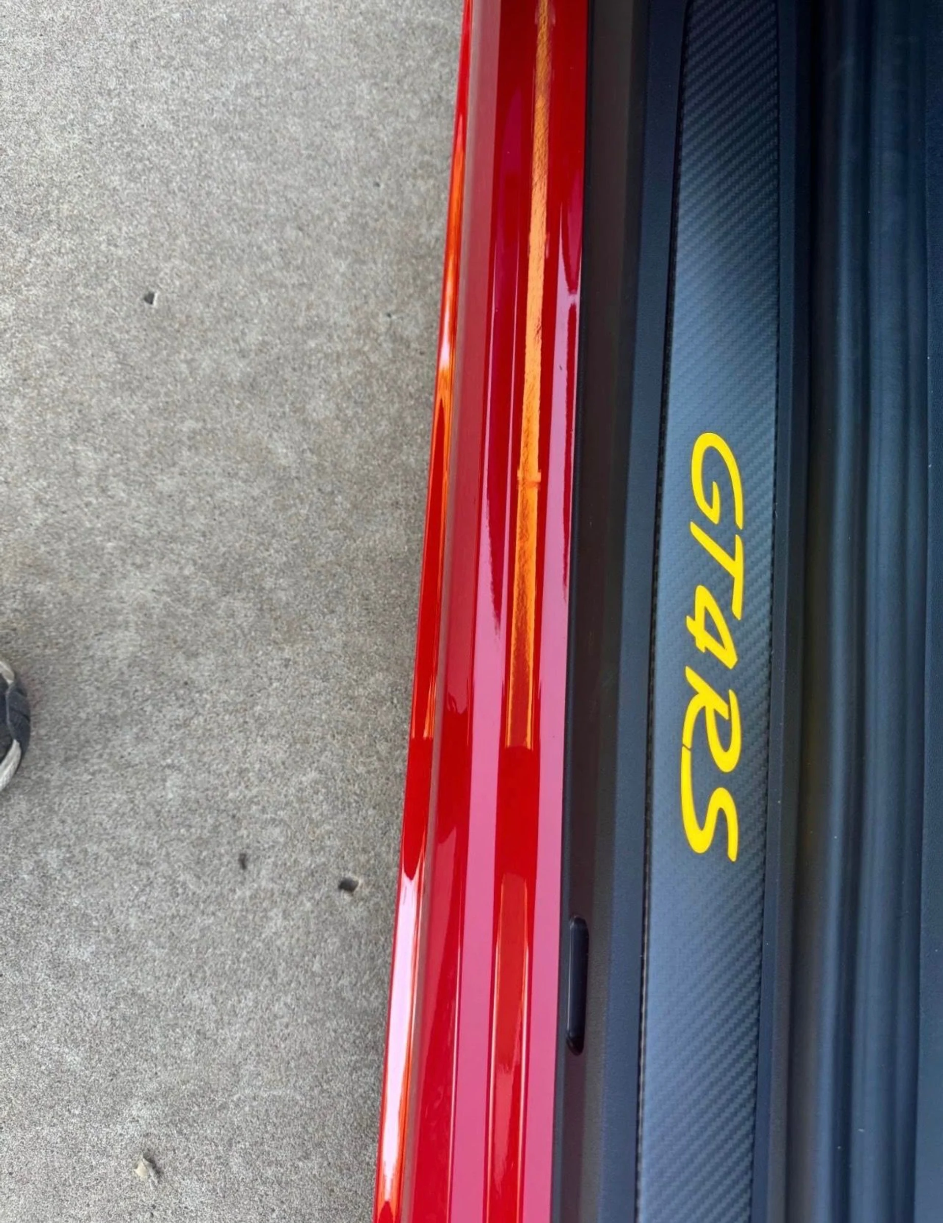 mph008_3978887513_Used_2025_Porsche_718_Cayman_GT_4_RS_1762885891_7e6abb9650