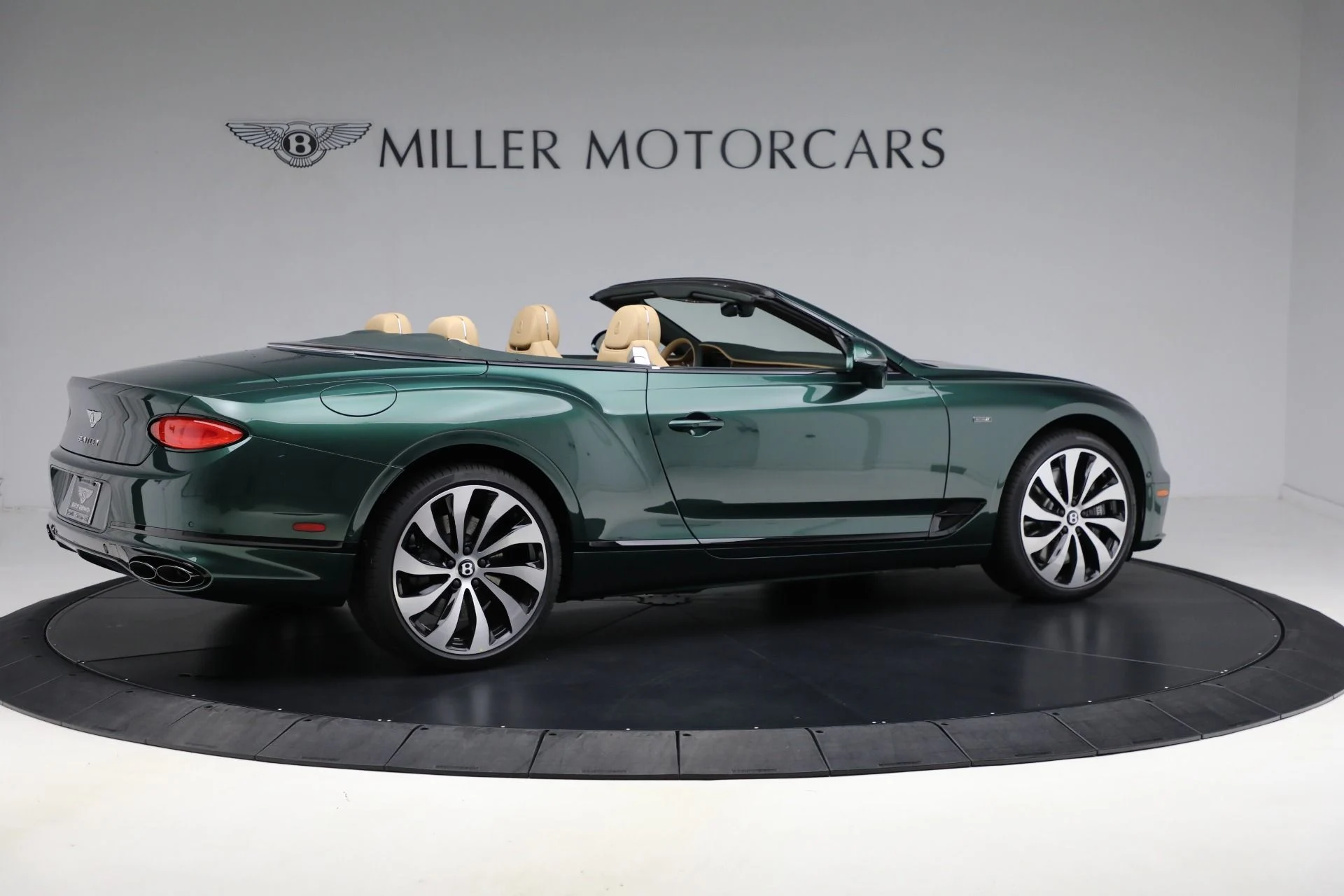 mph008_3983044869_New_2024_Bentley_Continental_GTC_Edition_8_e82330272f