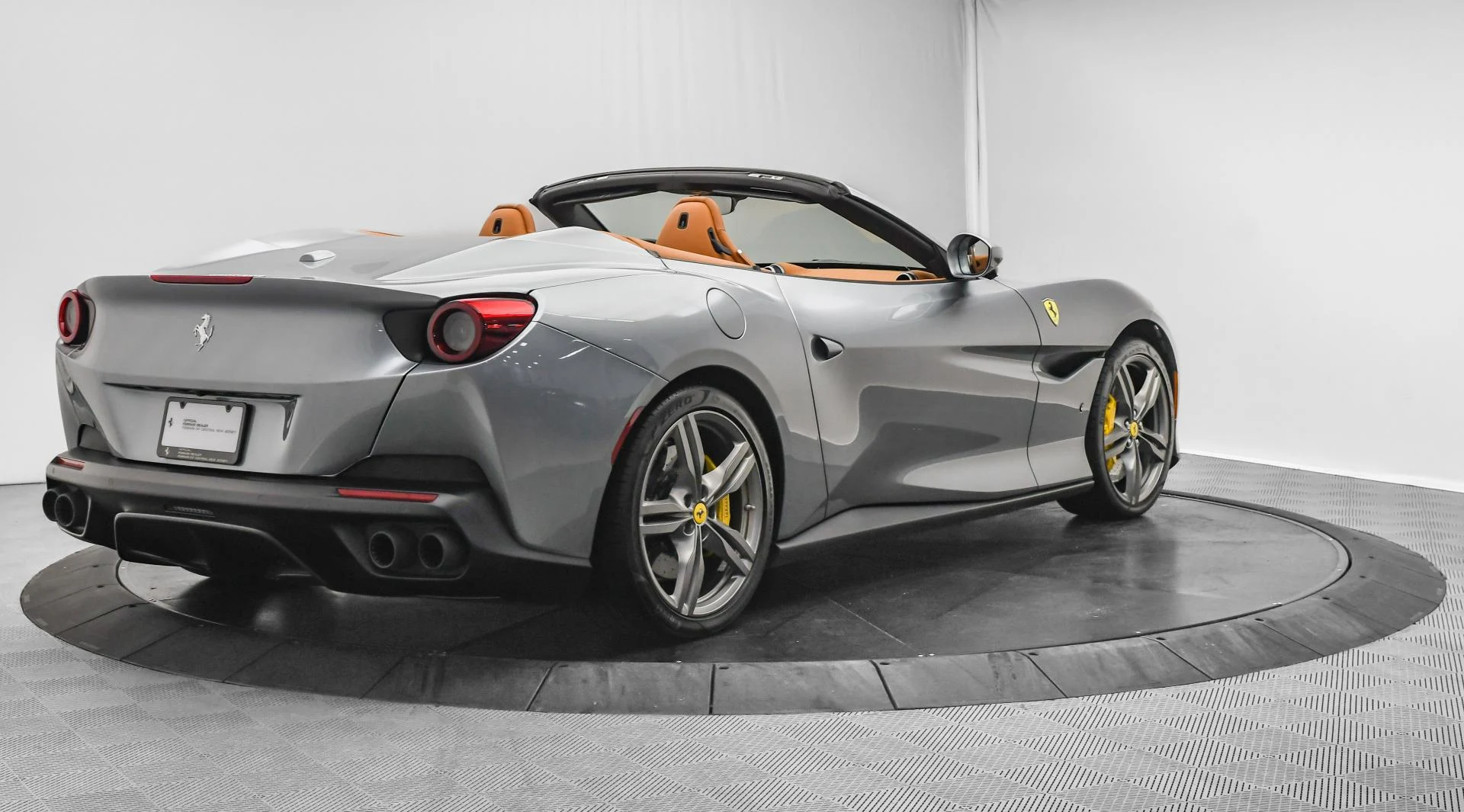 mph008_3989690691_Used_2021_Ferrari_Portofino_1754553818_077d34737e