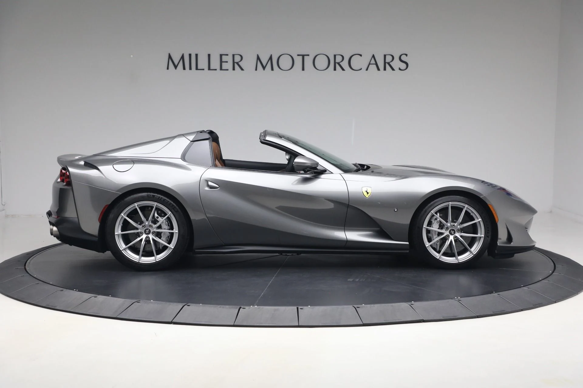 mph008_3990501763_Used_2021_Ferrari_812_GTS_1781727053_e99597283b