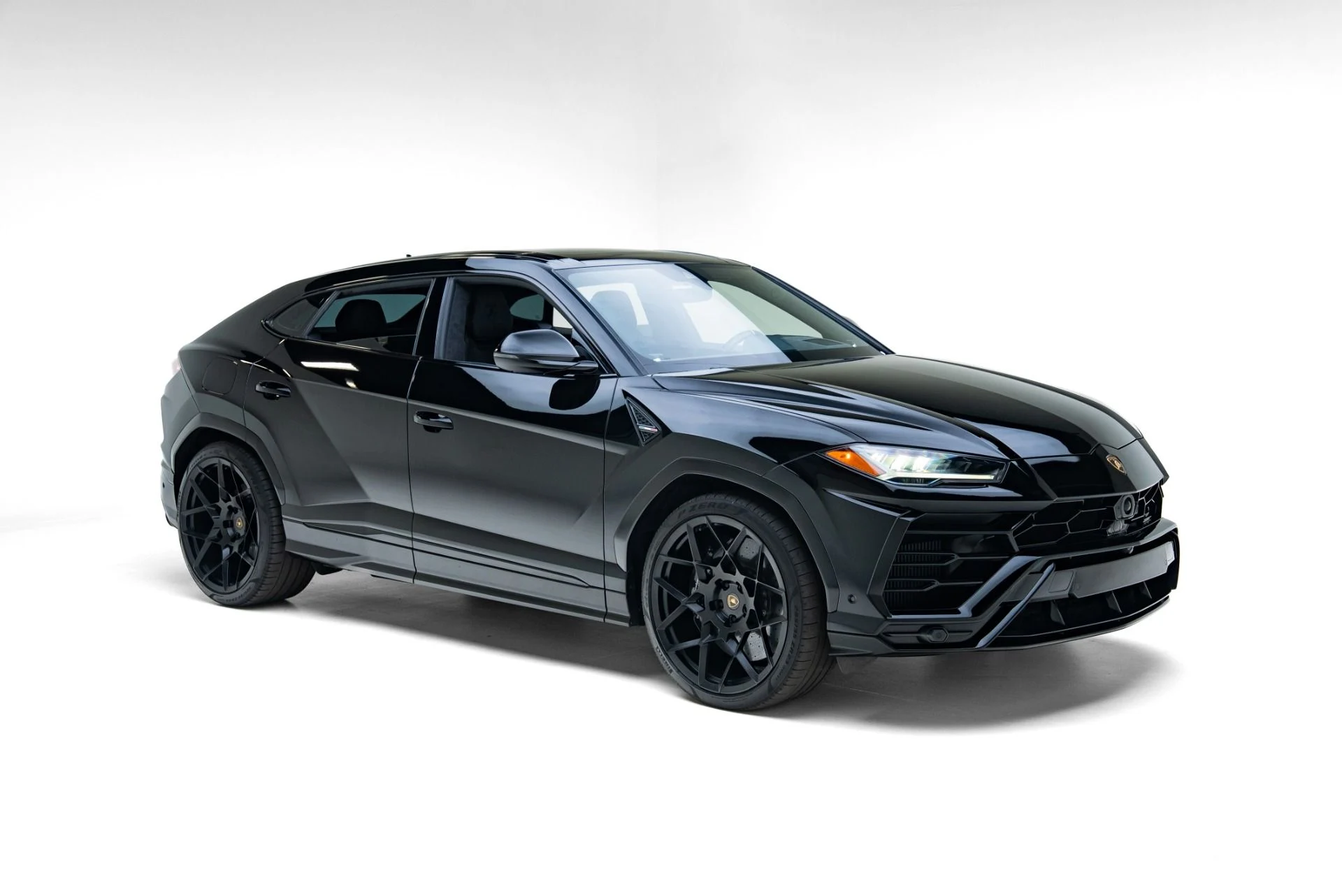 mph008_4006125891_Used_2019_Lamborghini_Urus_1778703309_45cea759e0