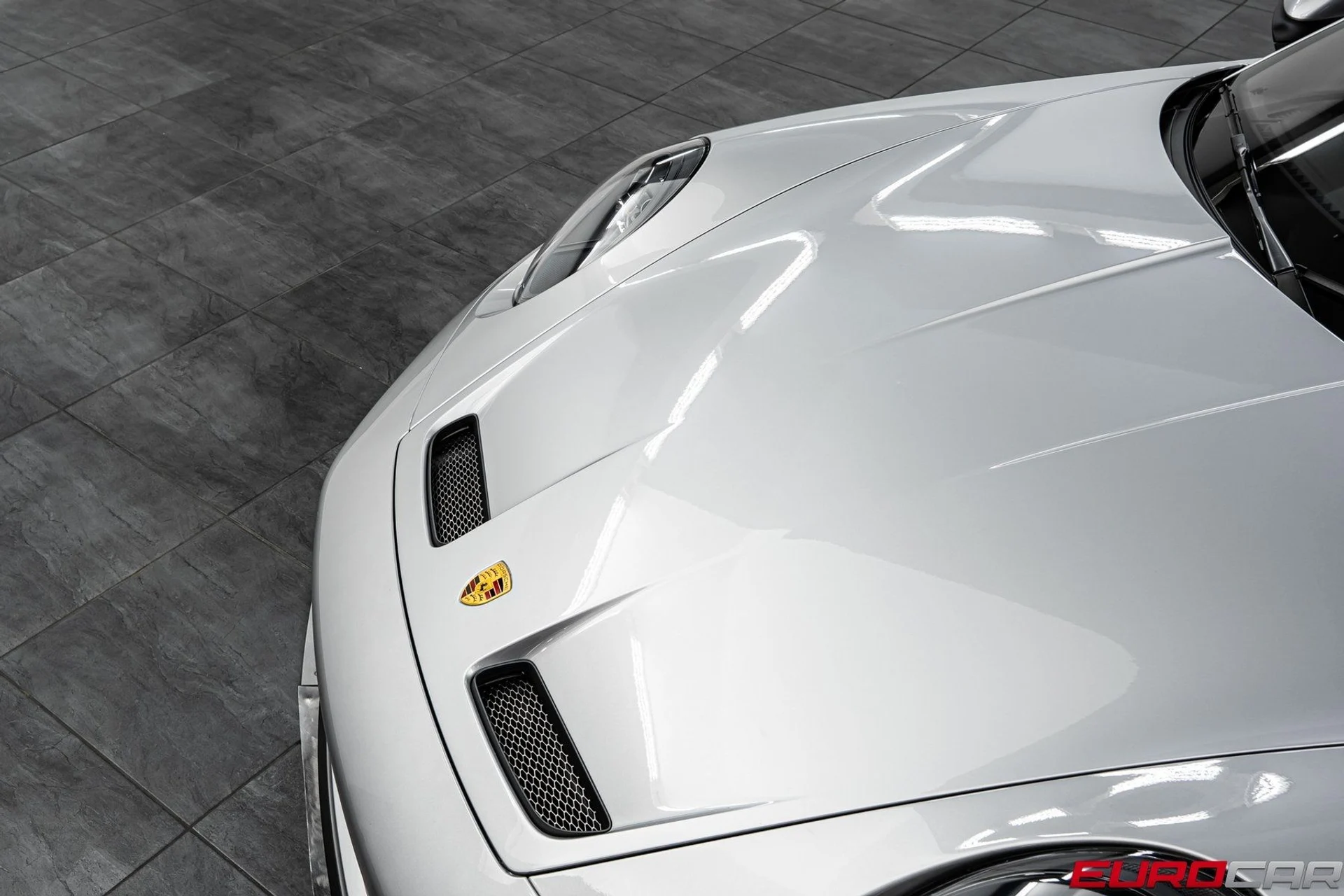 mph008_4017328378_image_9_a547f171af