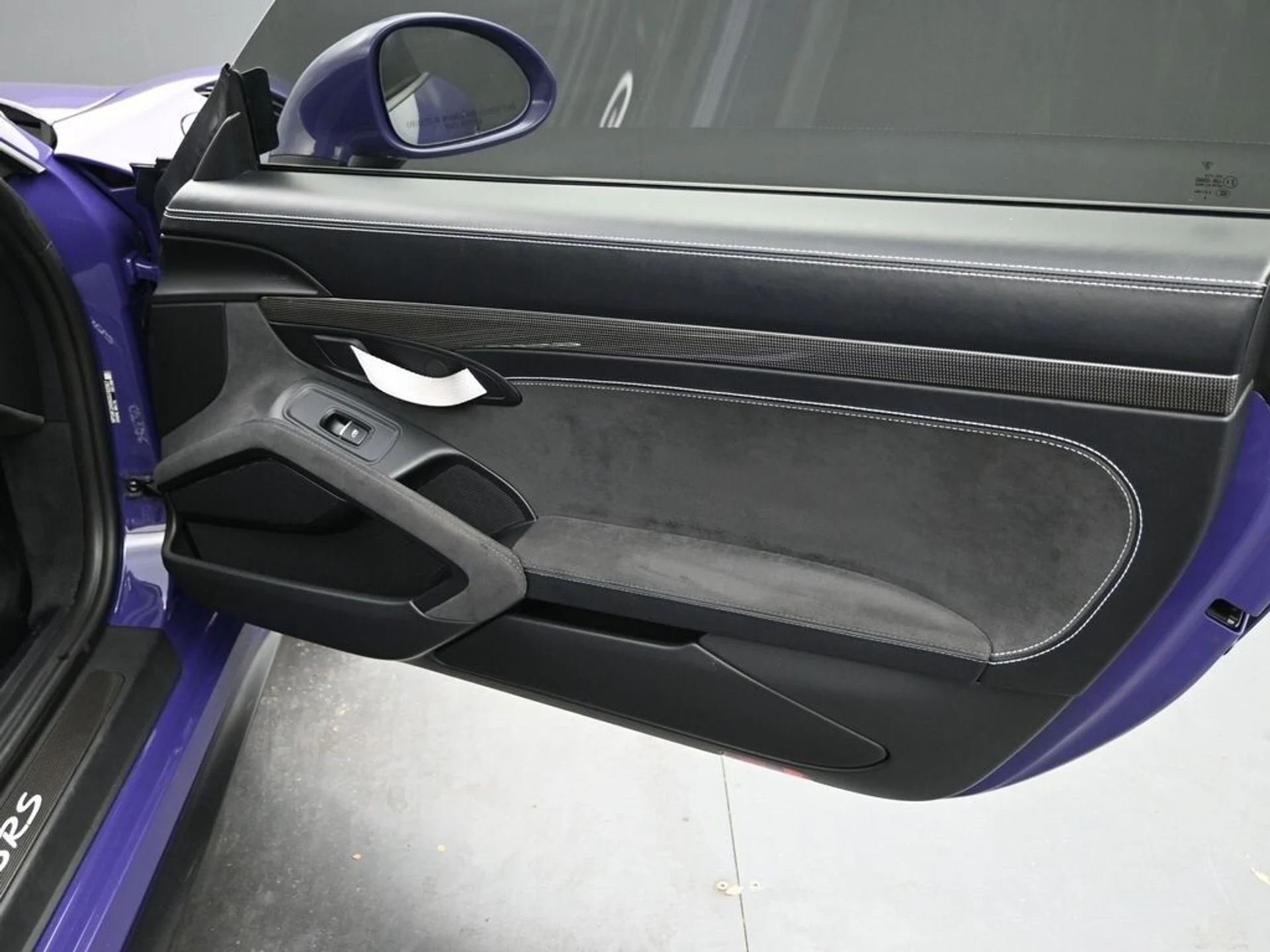 mph008_401802676_3cd11f86de3ce072893d4da701c32ffax_2119985246