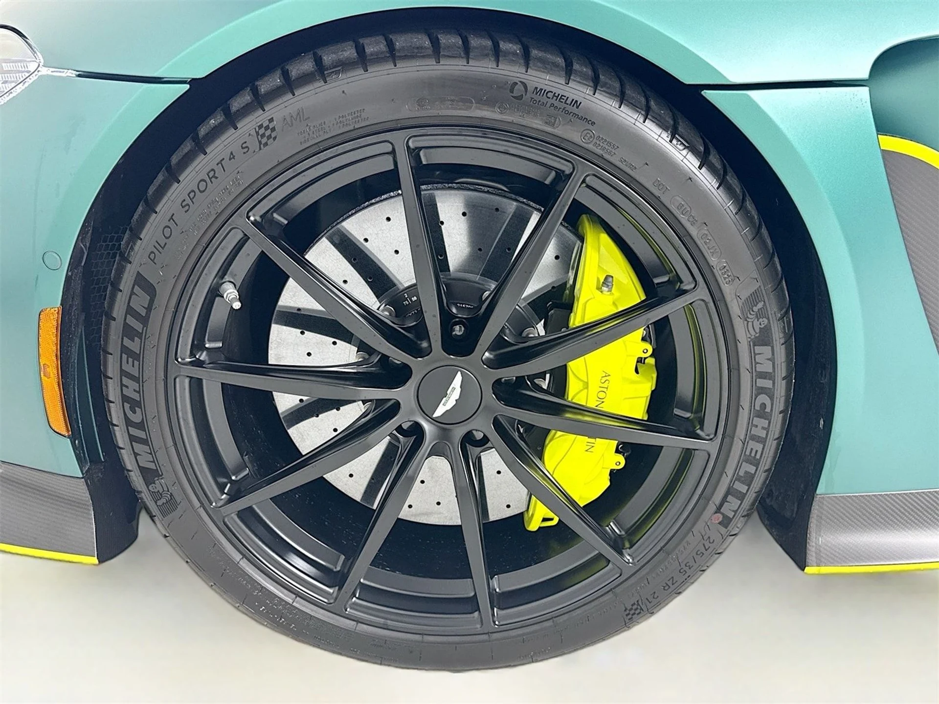 mph008_402256410_579f231371c5853c61b745ad3e2d0a03x_75814c9b02