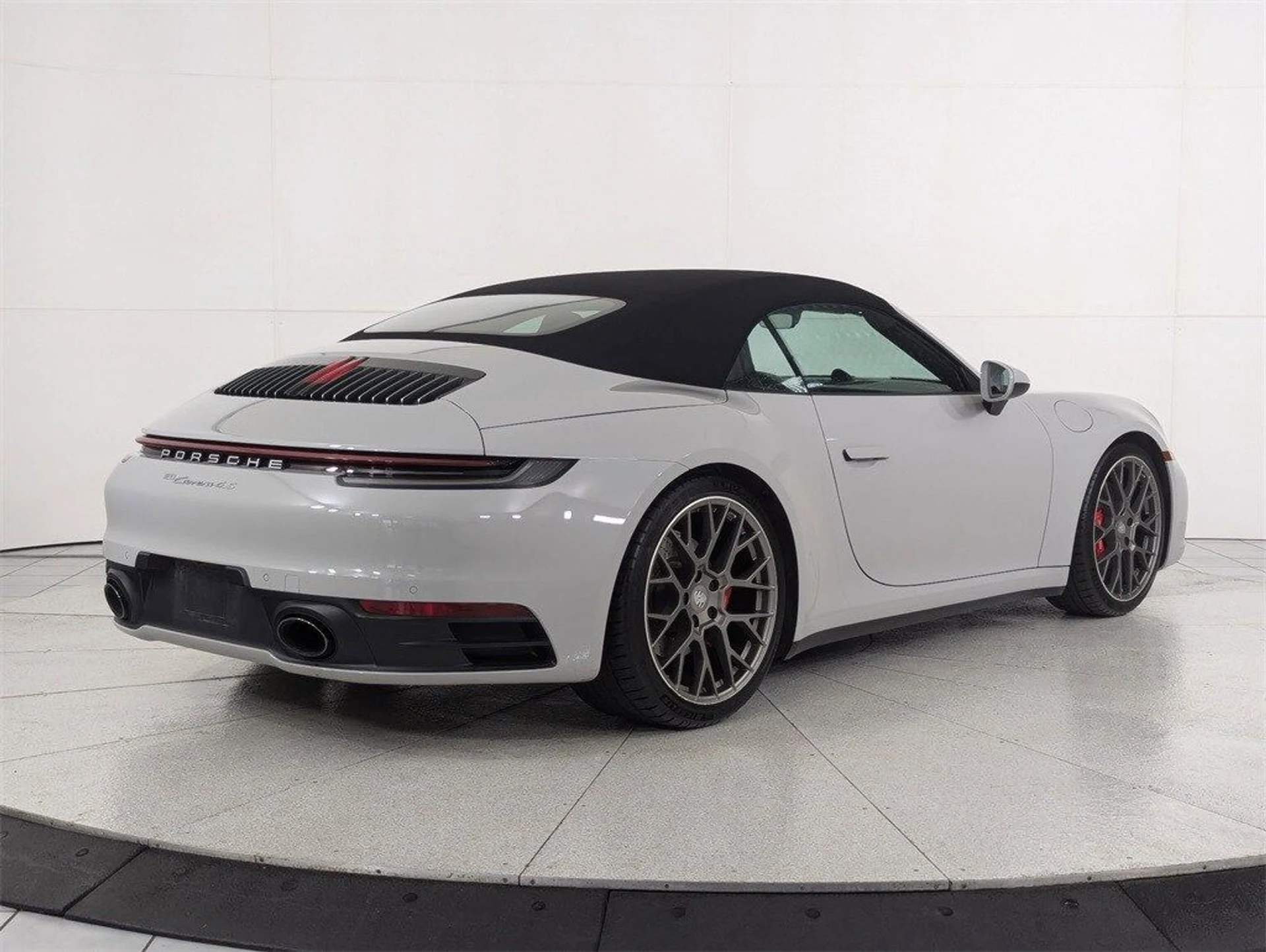 mph008_402328897_513845a8b7f1a8752a6b9e65bebdc46bx_6cb490cbdf