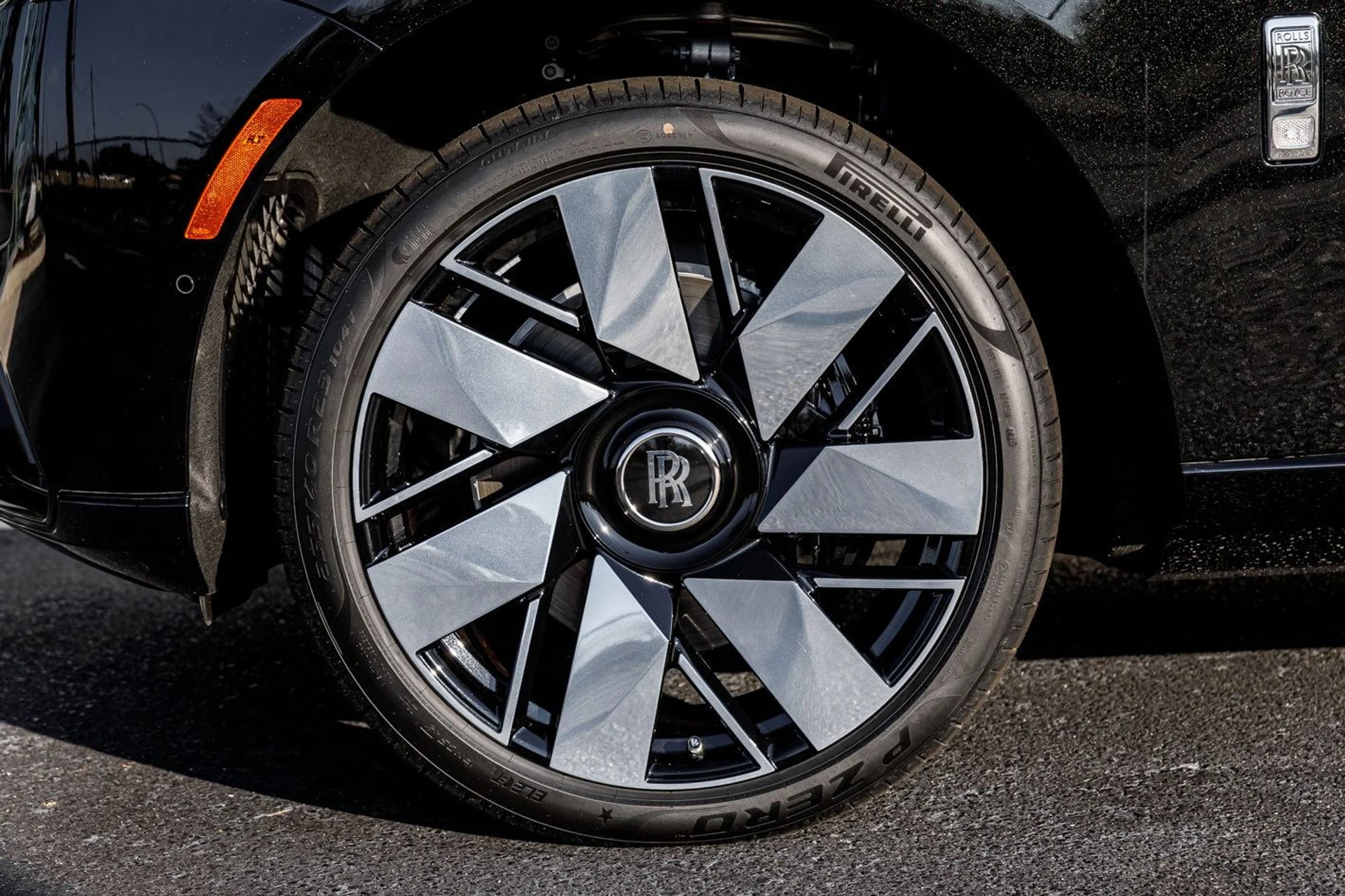 mph008_403060283_e1cc41c84365f2a3215596bfbd427850x_d207dc9ad1